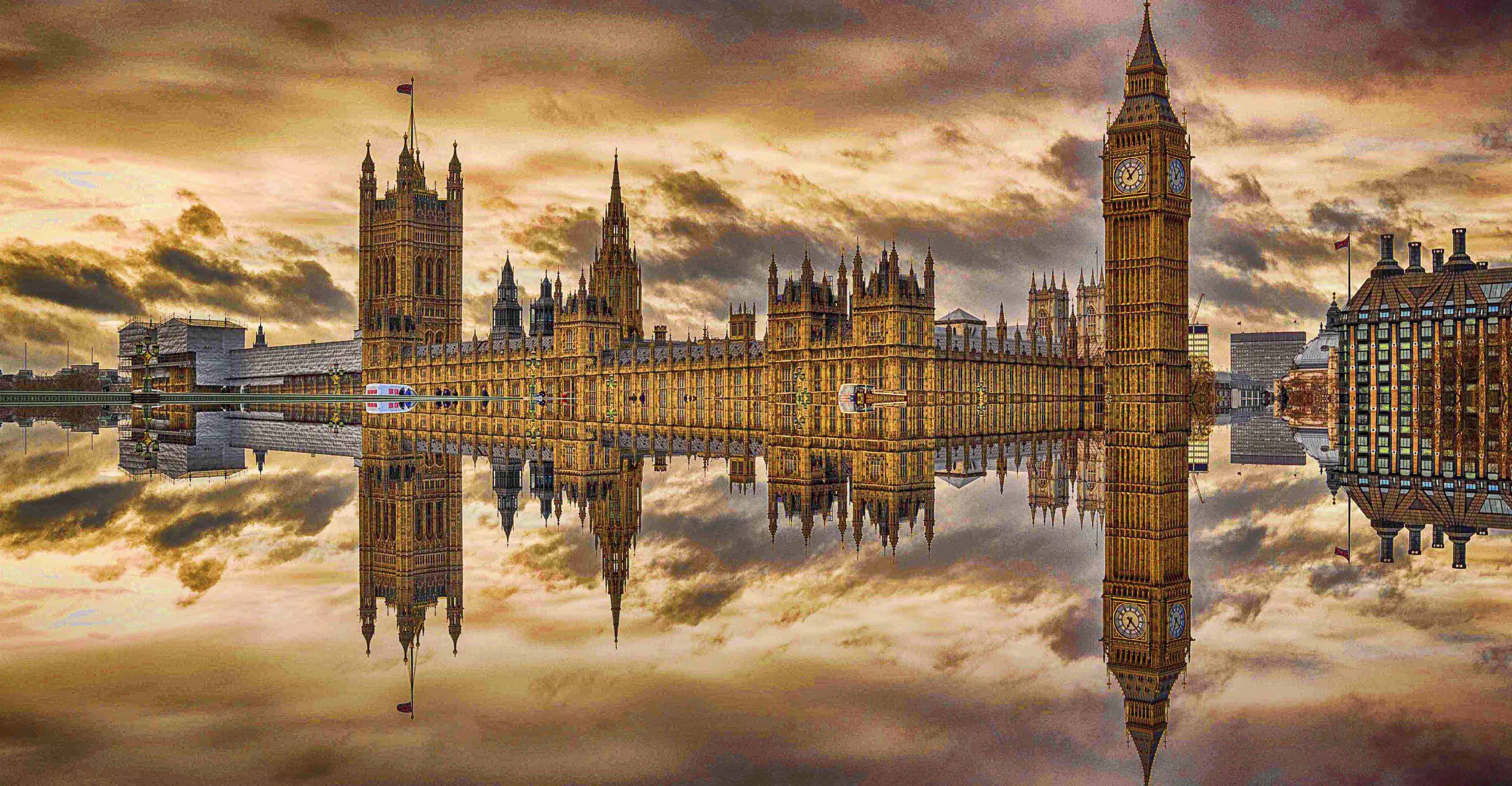 Mirrored Images in Colour