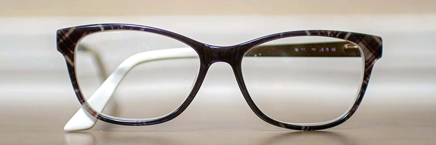 Eyeglasses and Spectacles