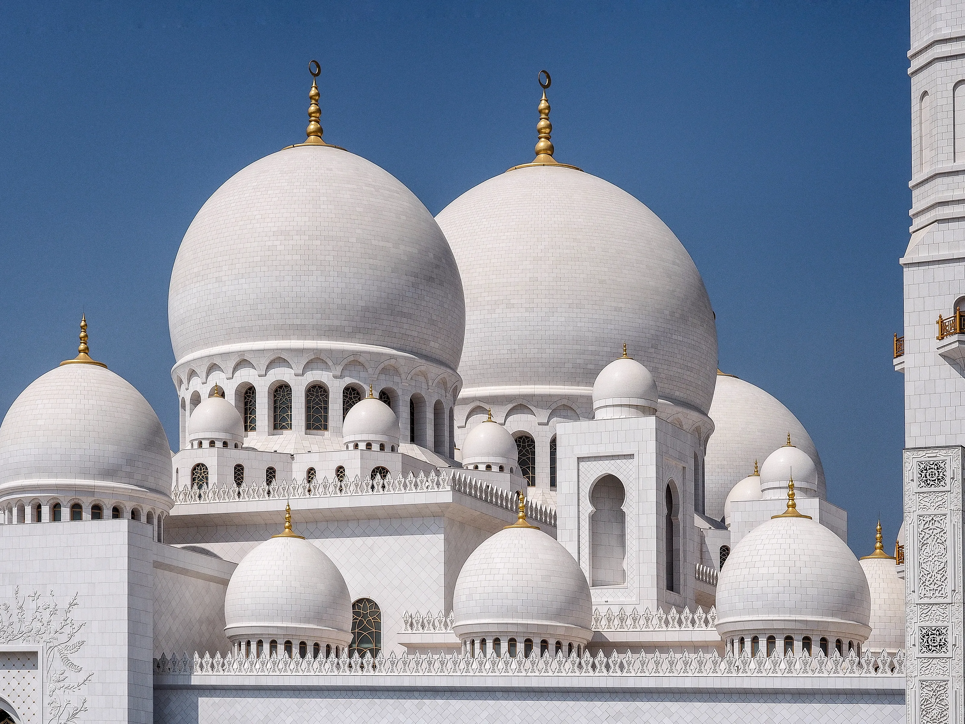 Buildings With Domes