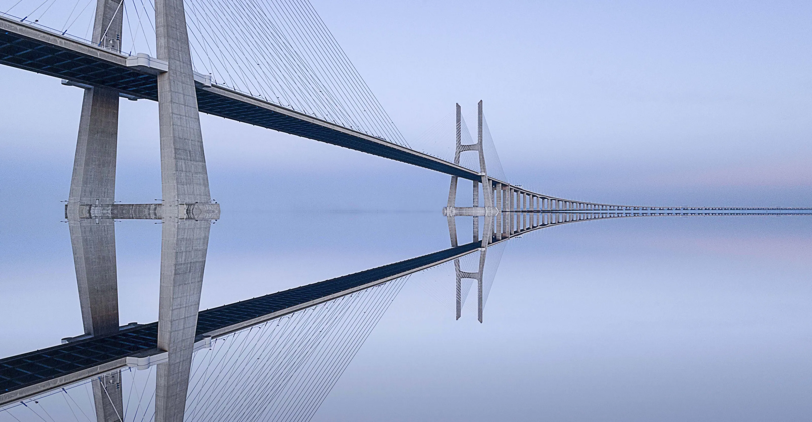 Composition... Centred Horizons