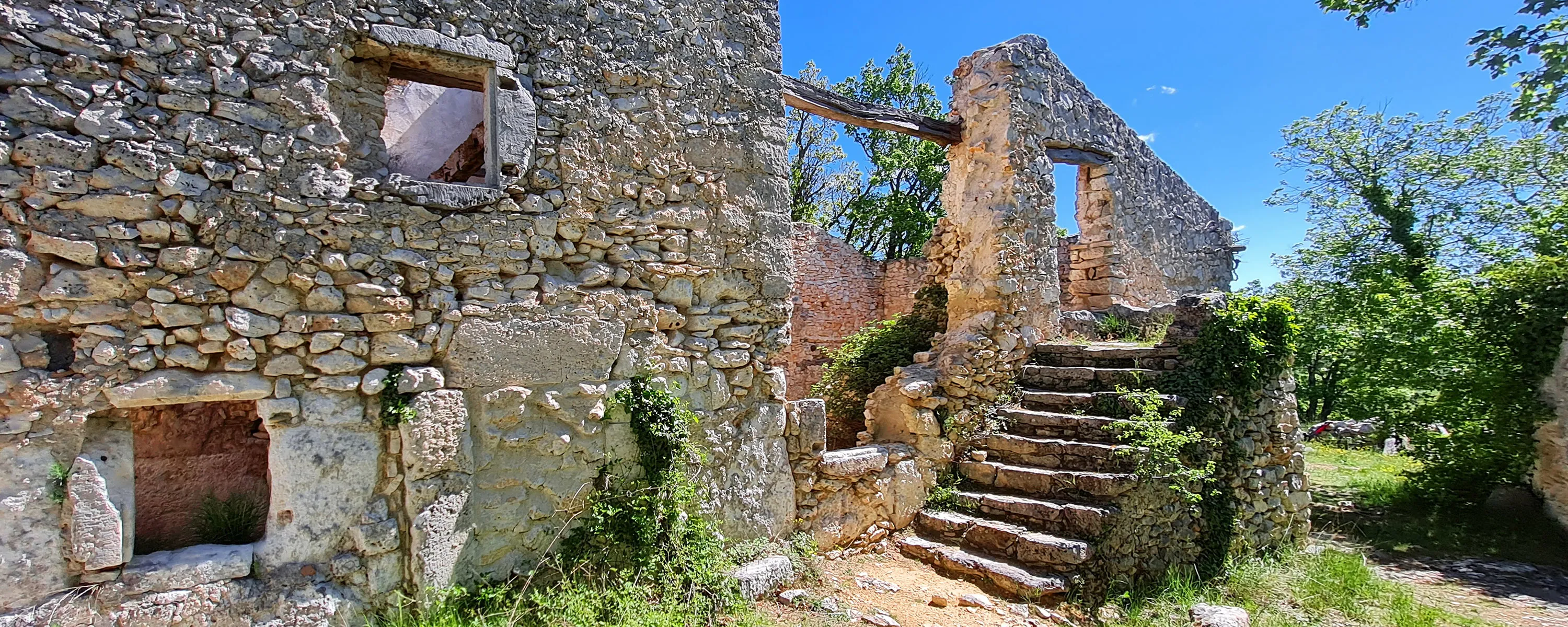 Exteriors of Ruined Houses or Castles