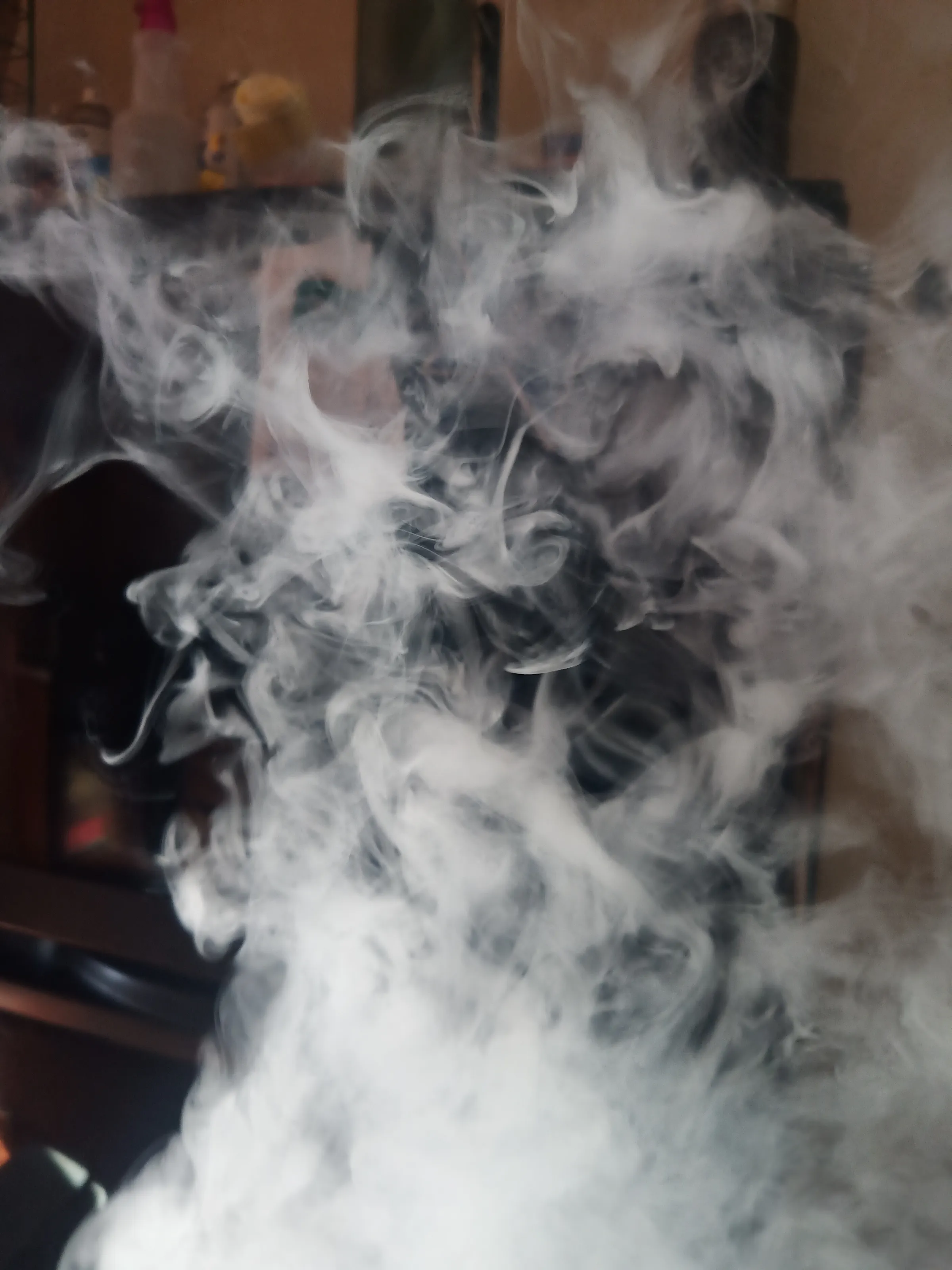 Smoke (no people)