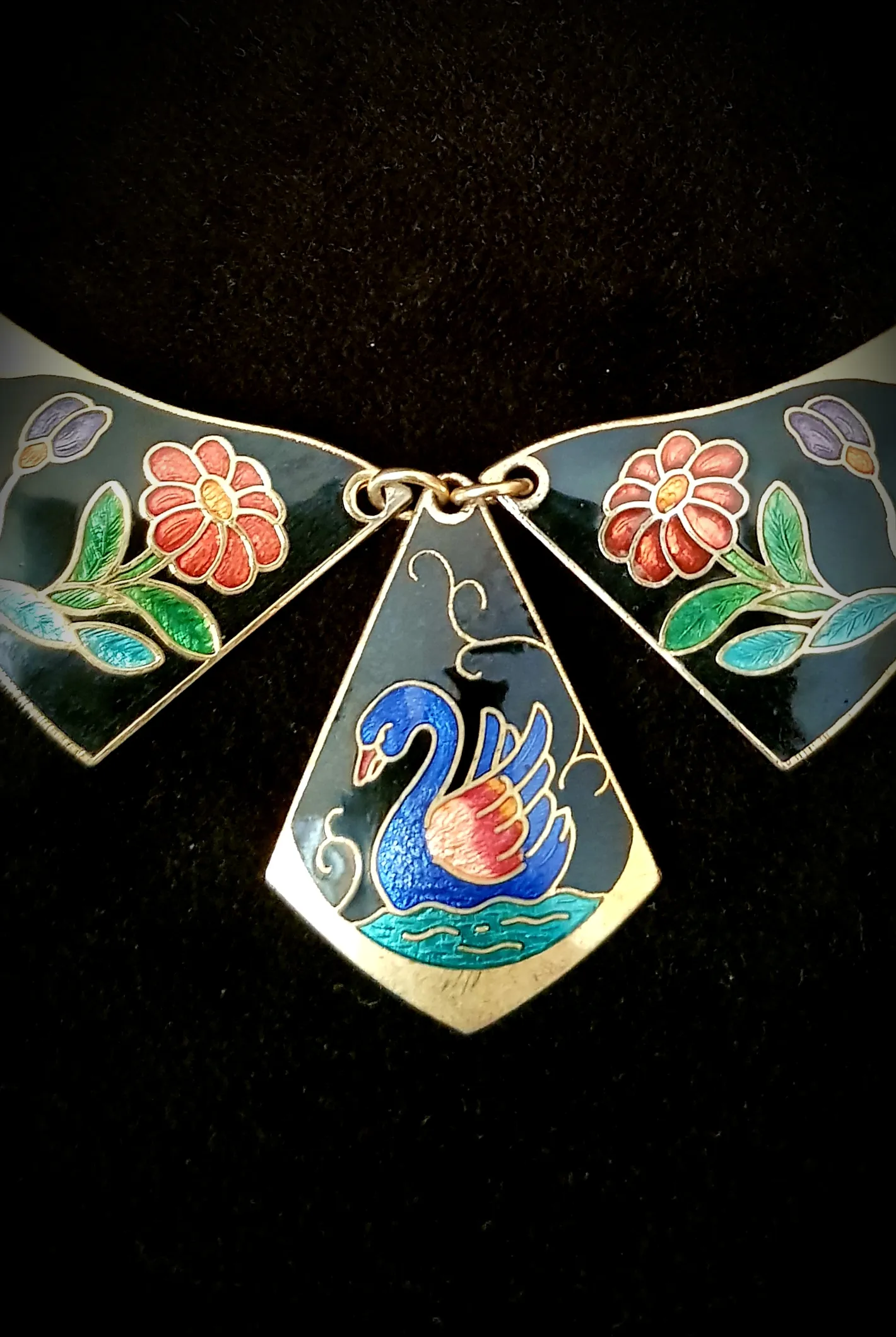 Costume and Fashion Jewellery (no rings/watches)