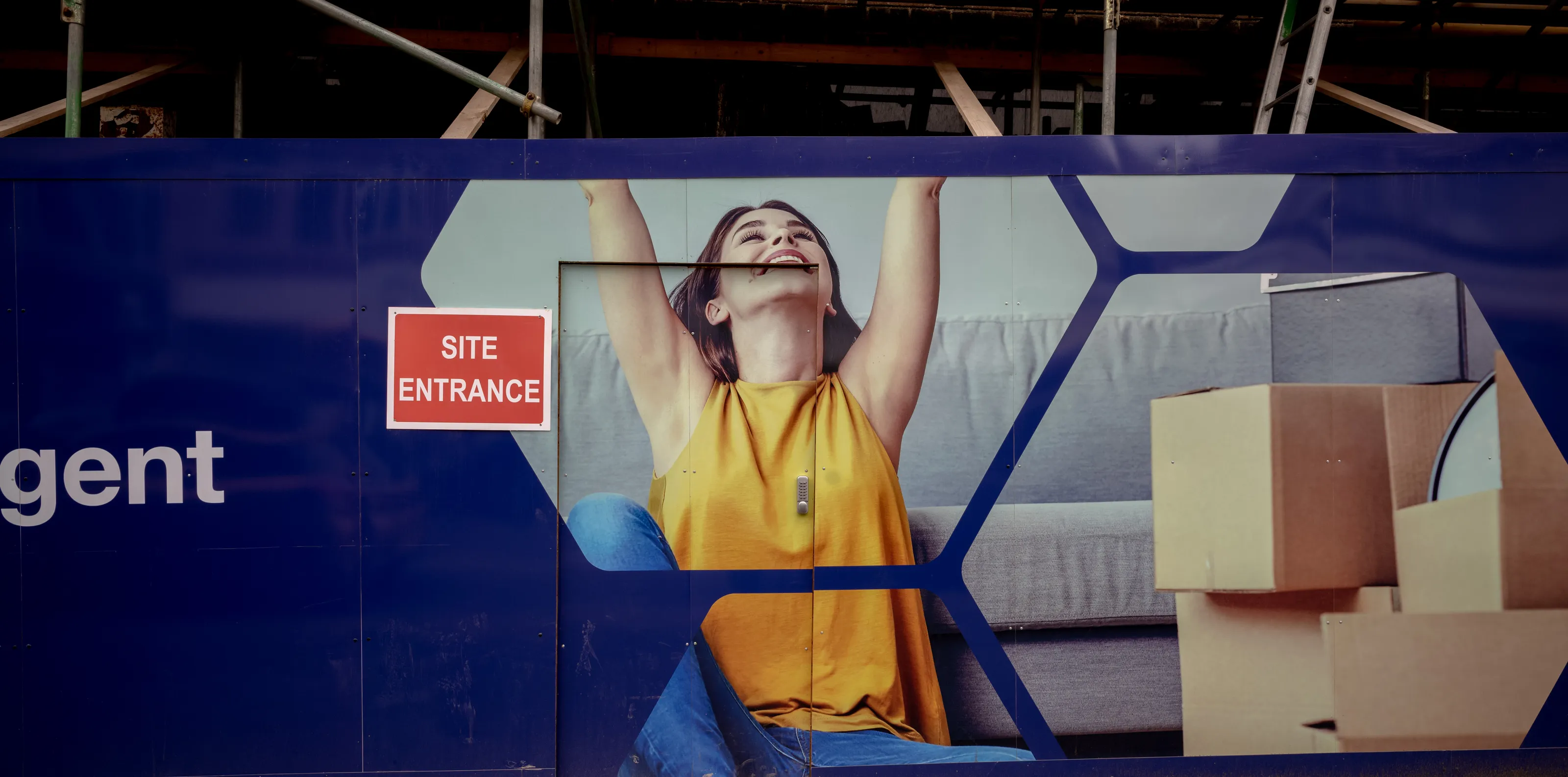 Billboards and their Context