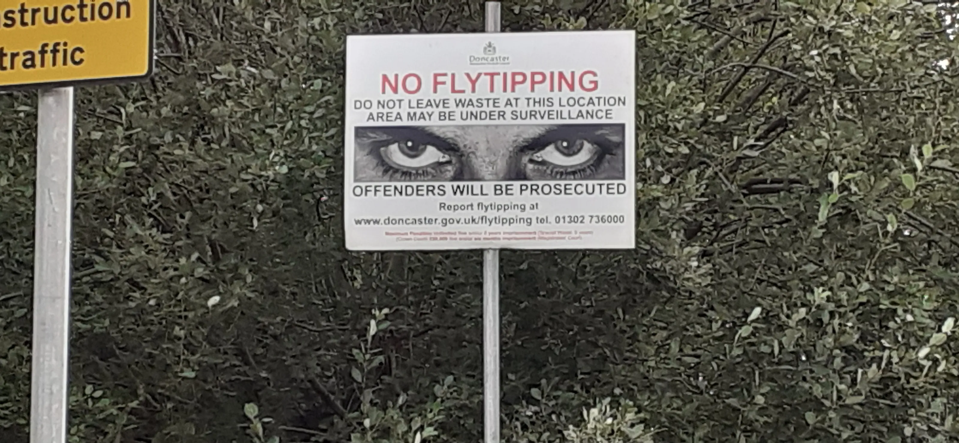 Signs with Pictures (no advertisements)