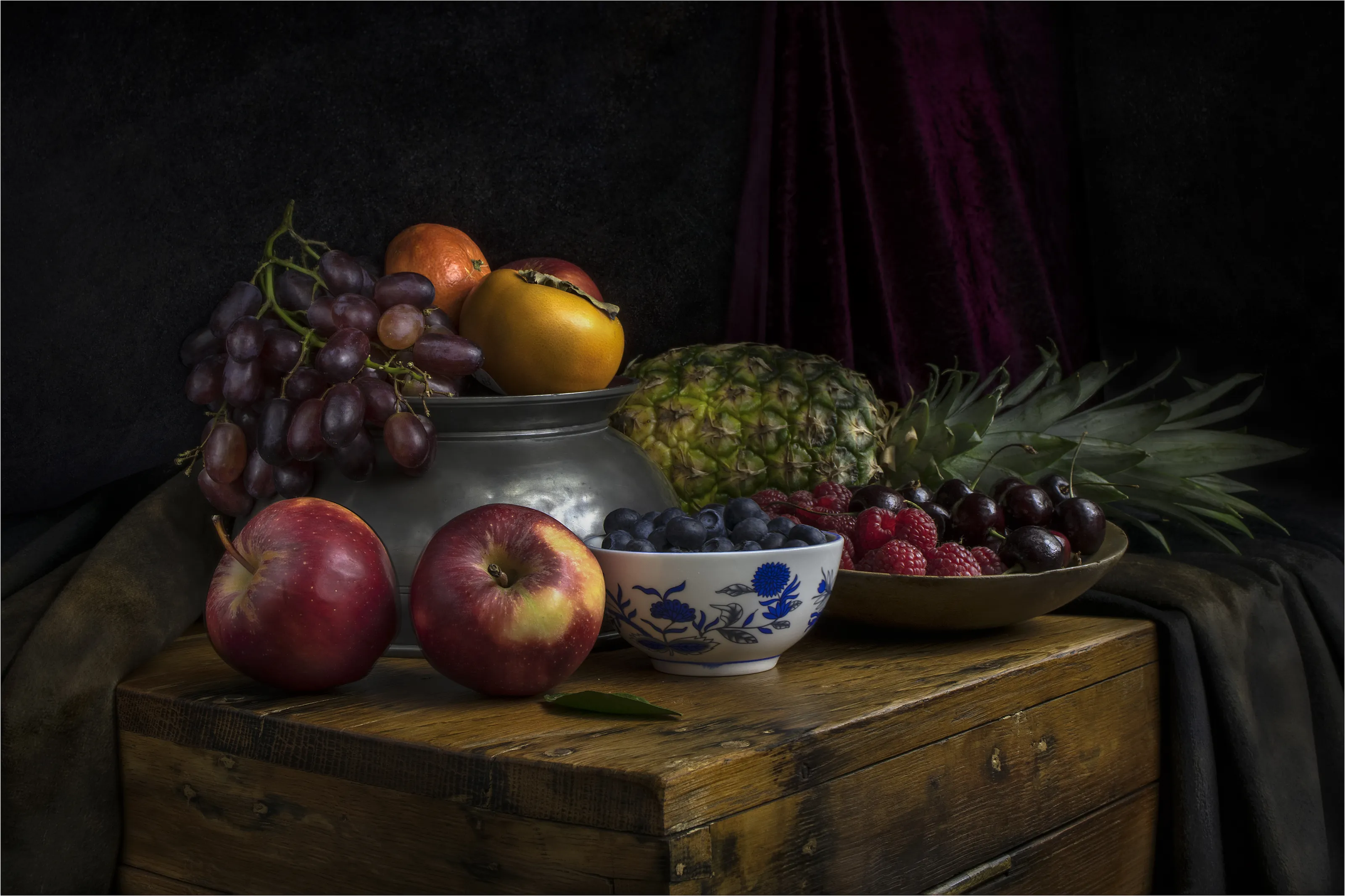 Classic-Style Tabletop Still Life (in colour)
