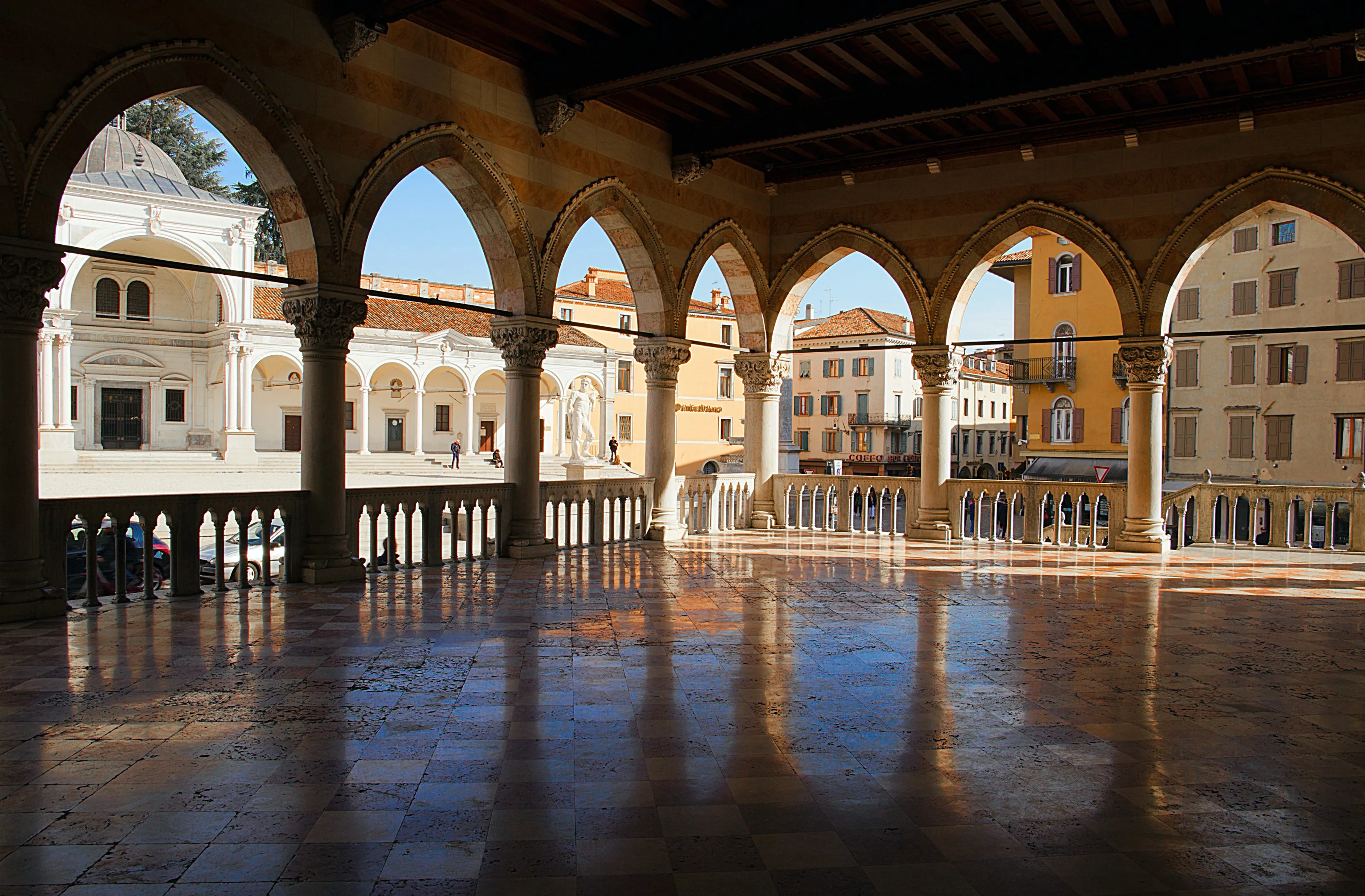 Arches in Architecture
