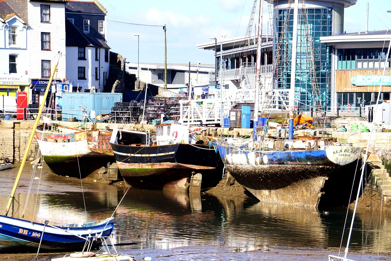 Harbours with Boats (daytime only)