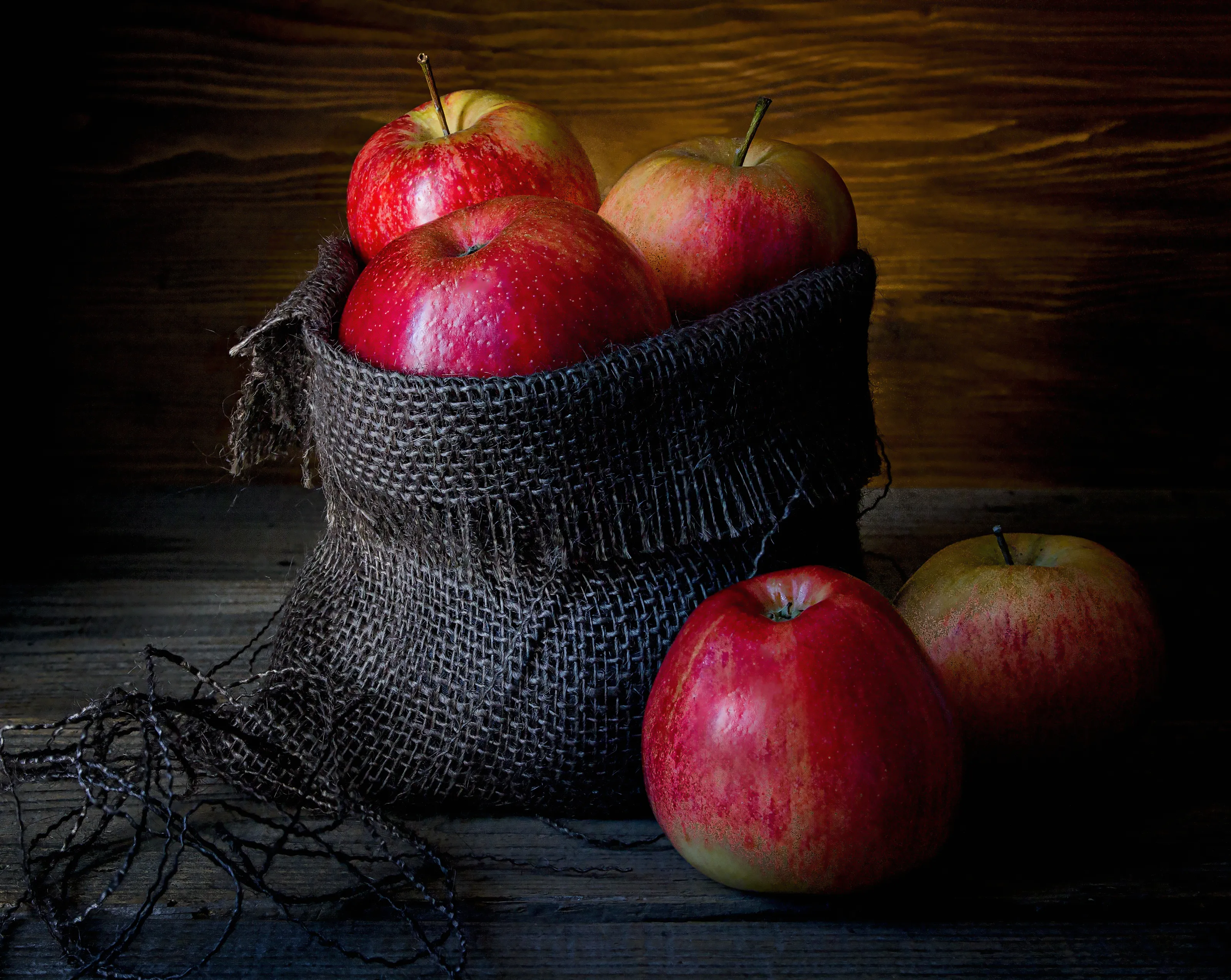 Apples