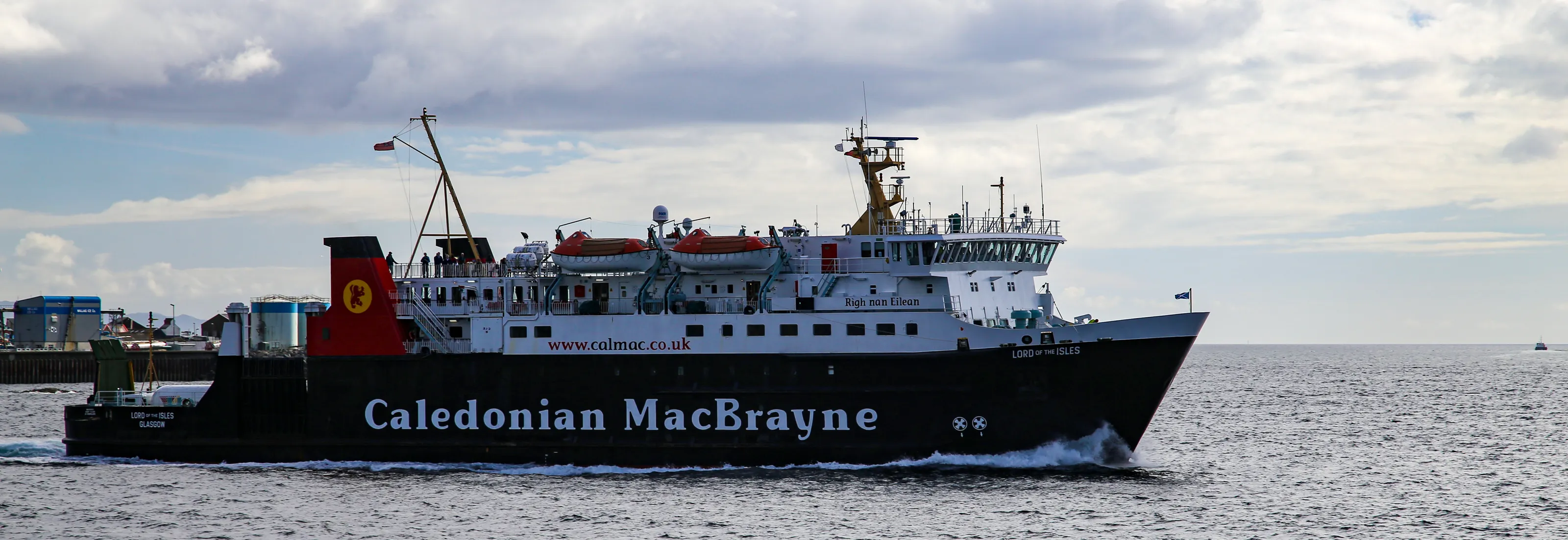 Ferries (in colour)