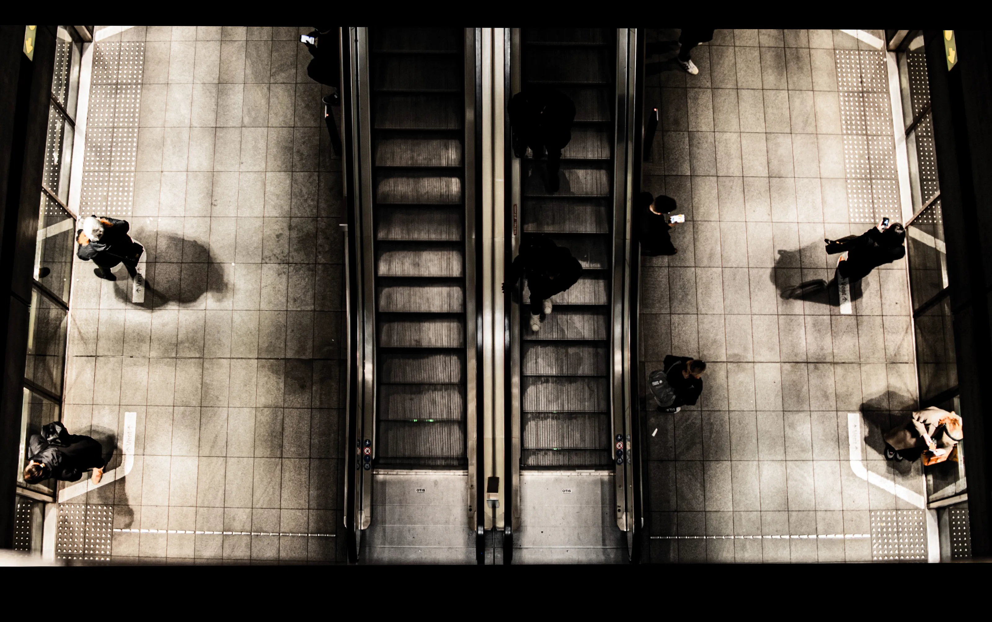 Metro Trains and Metro Stations