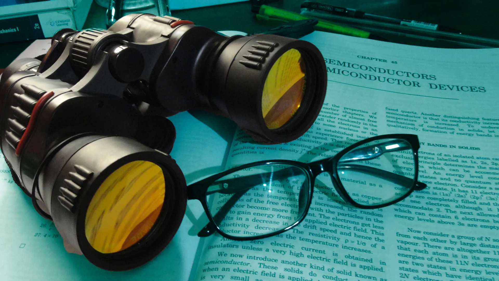 Objects With Lenses