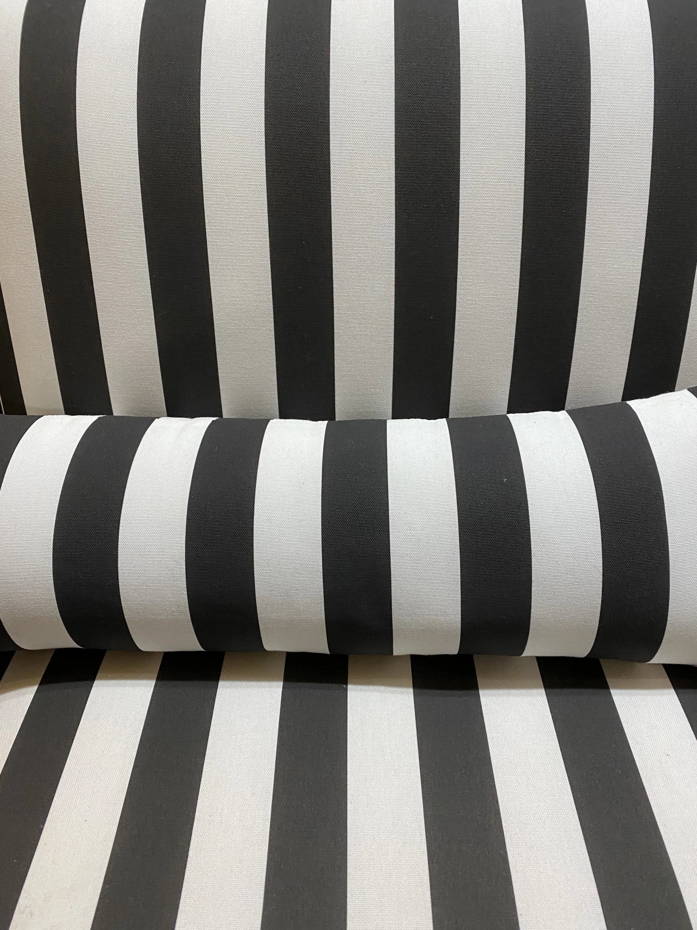 Stripes (no zebras)