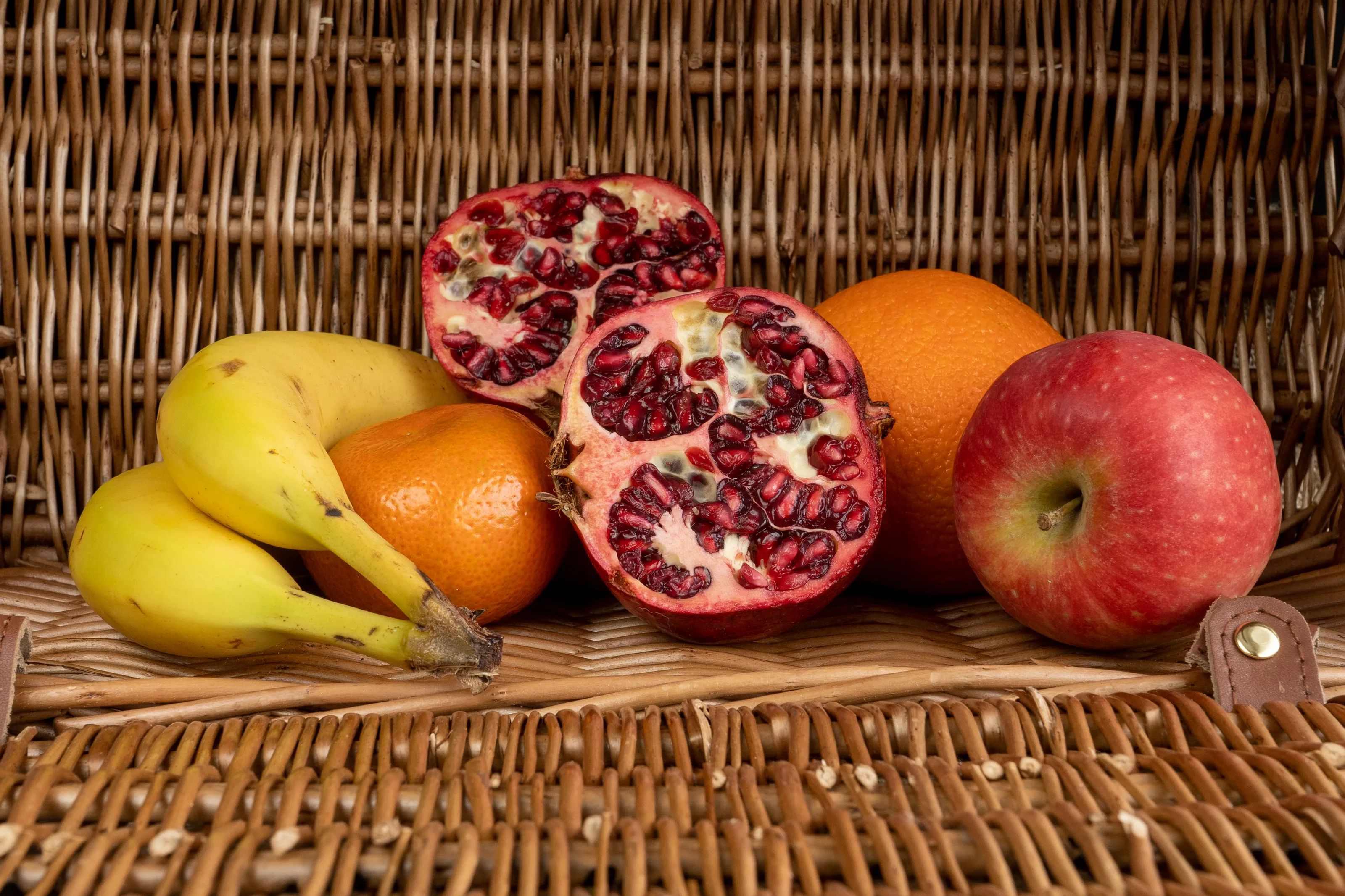 Fruit (in colour)