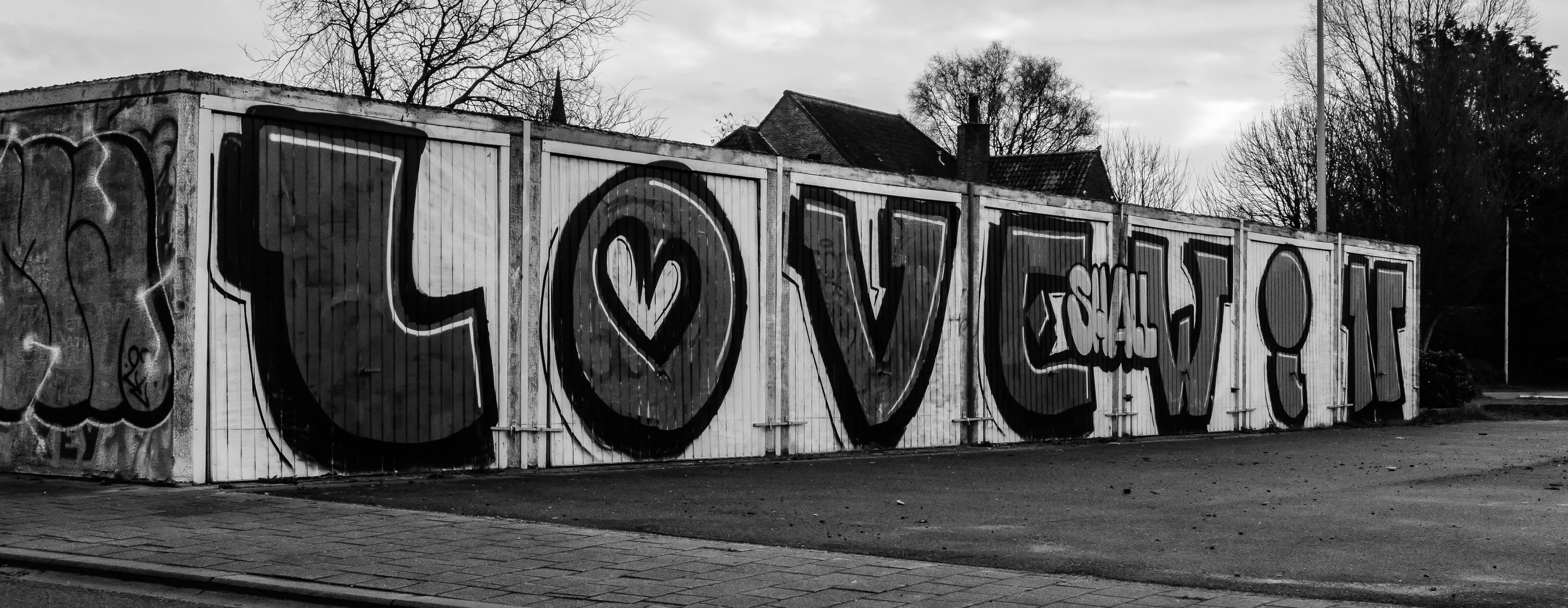 Large Graffiti Text