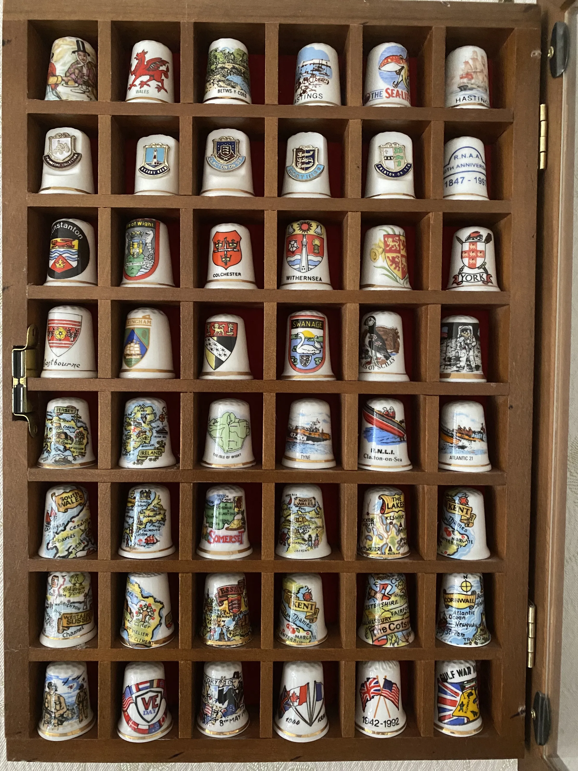 Thimbles (in colour)