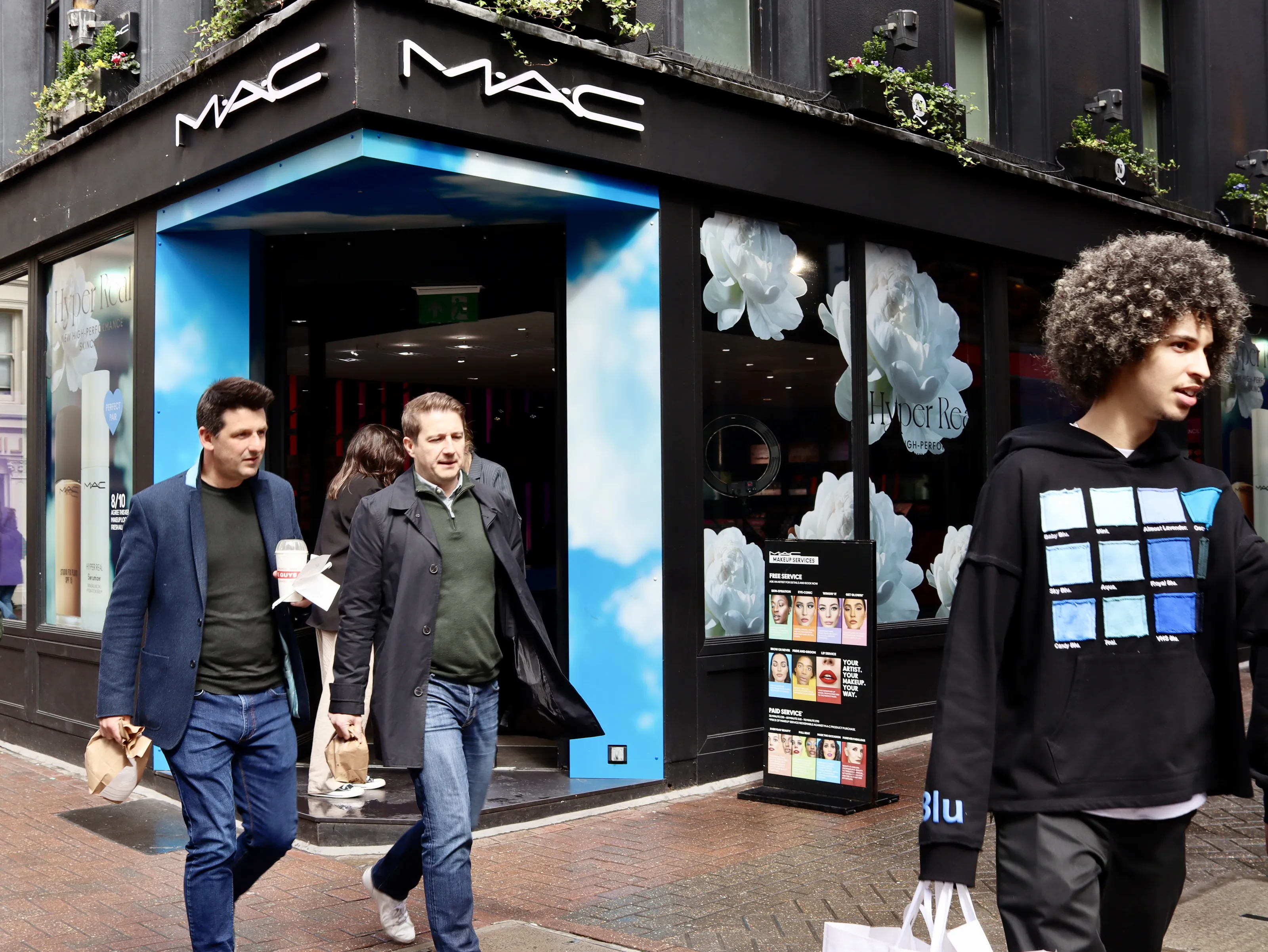Colour in the Streets, with People