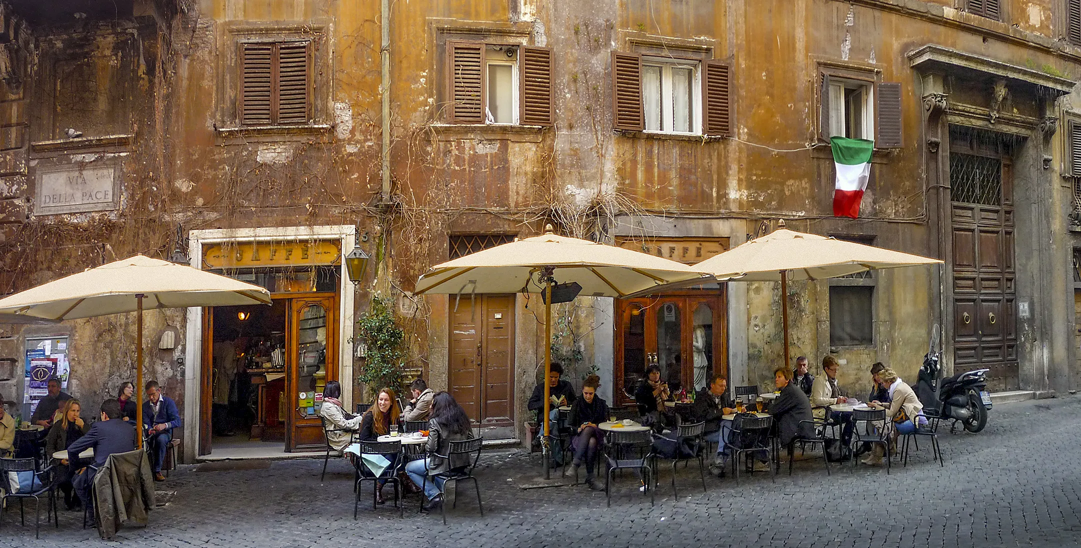 Restaurant and Cafe Exteriors