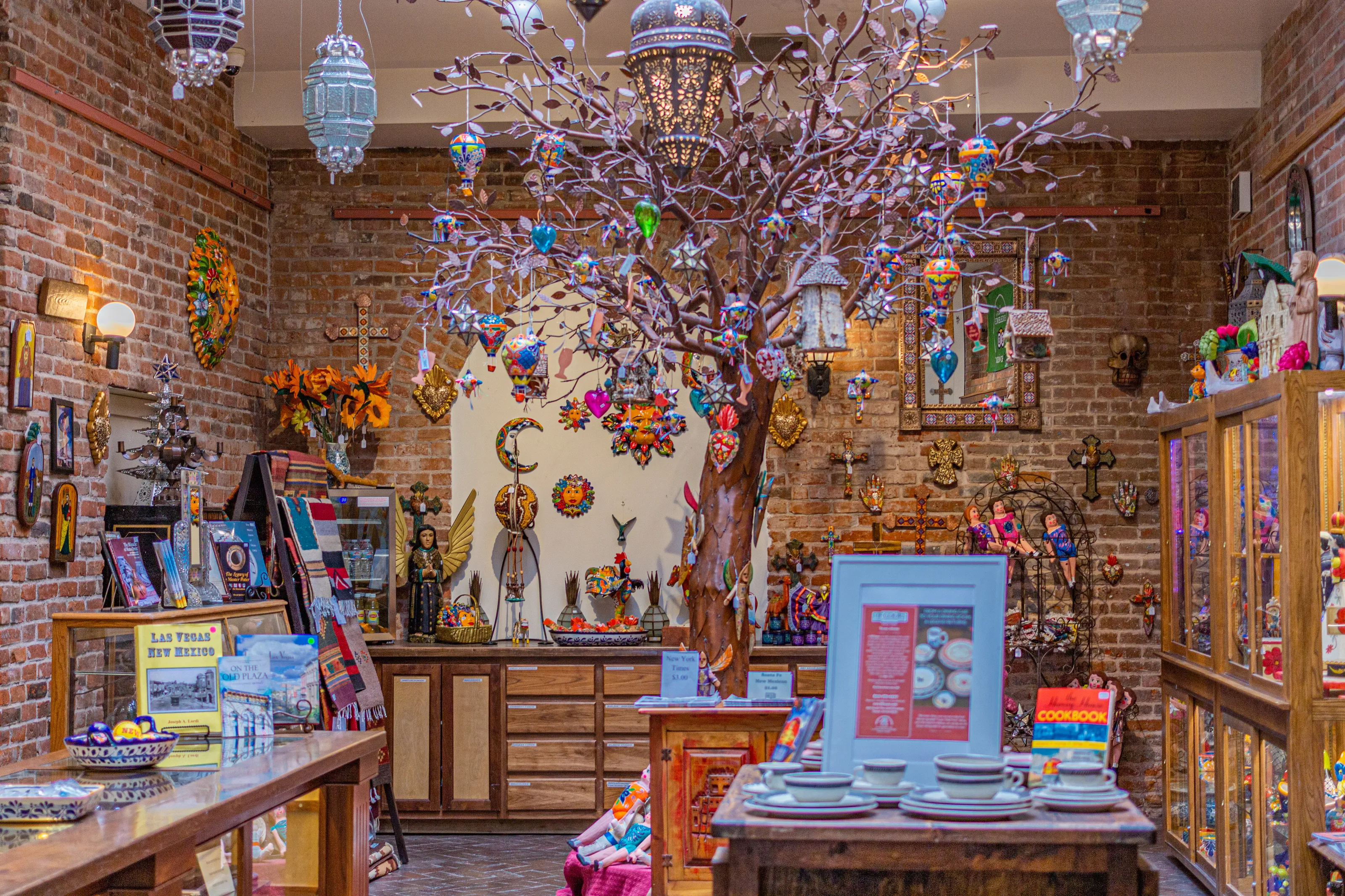 Inside Gift Shops (in colour)