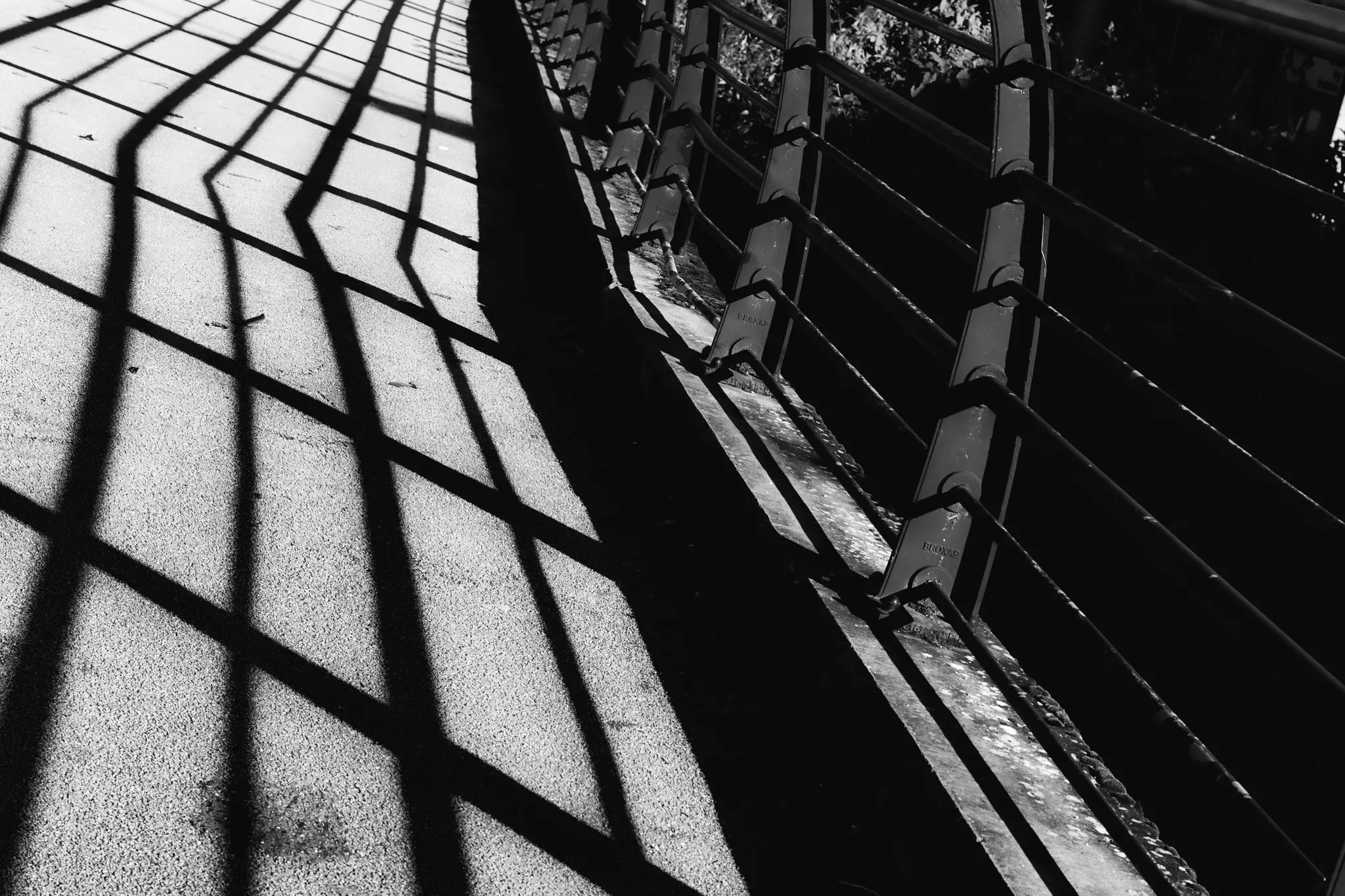 High Contrast