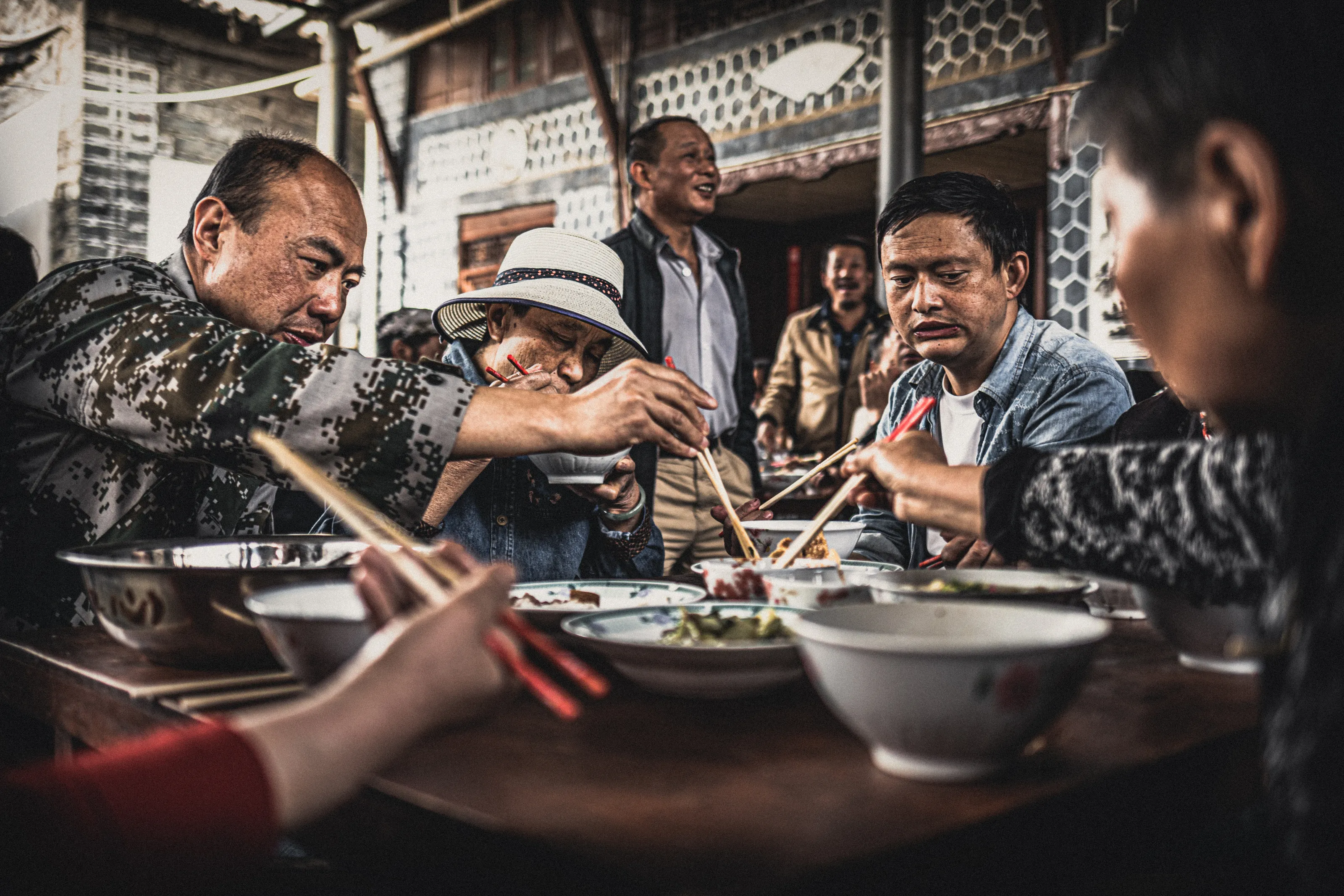 People Eating (in colour)