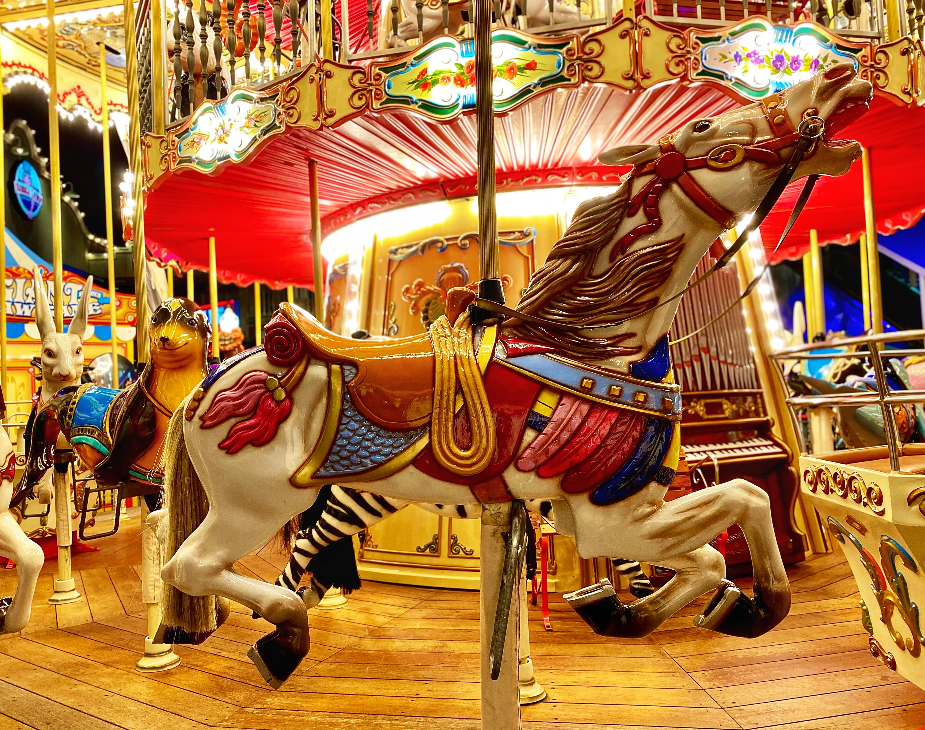Funfairs and Theme Parks