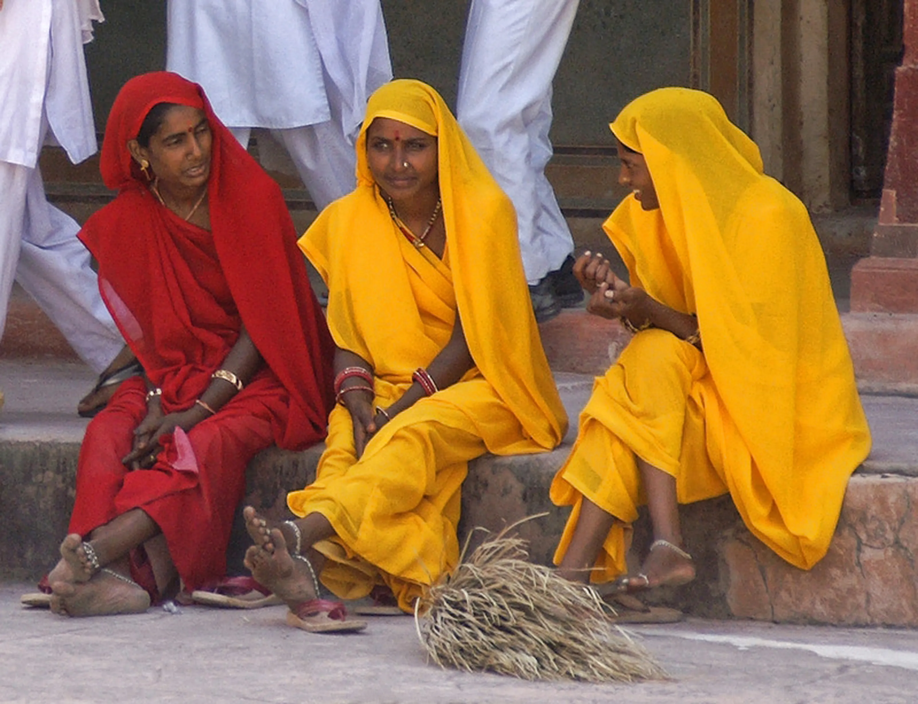 People Wearing Yellow (in colour)