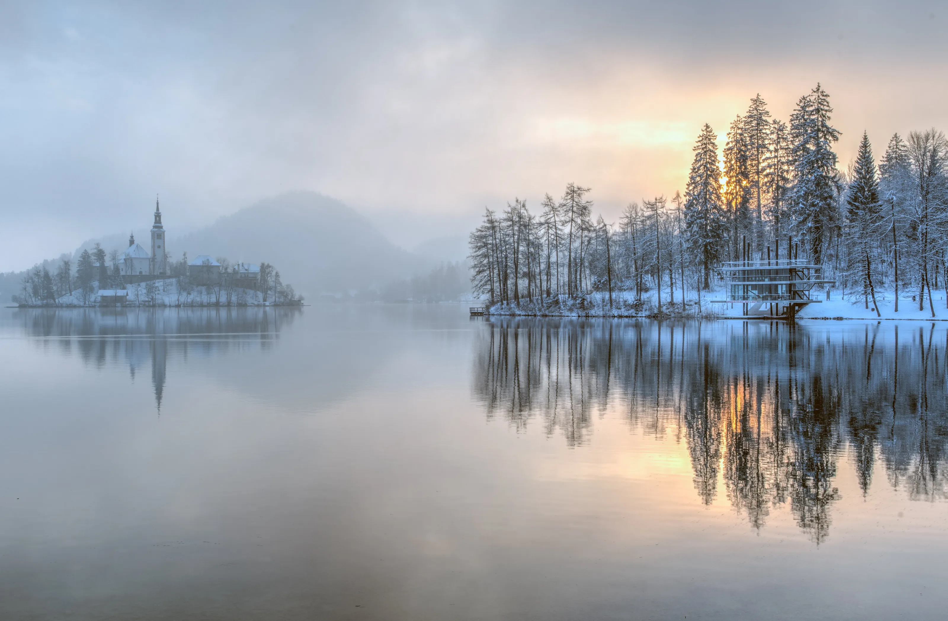 Composition - Centred Horizons