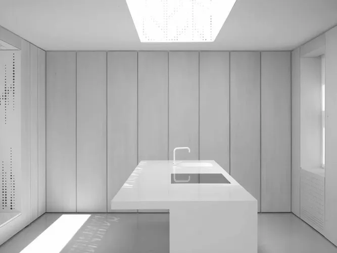 Minimalist