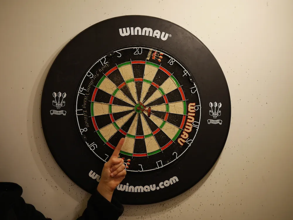 darts