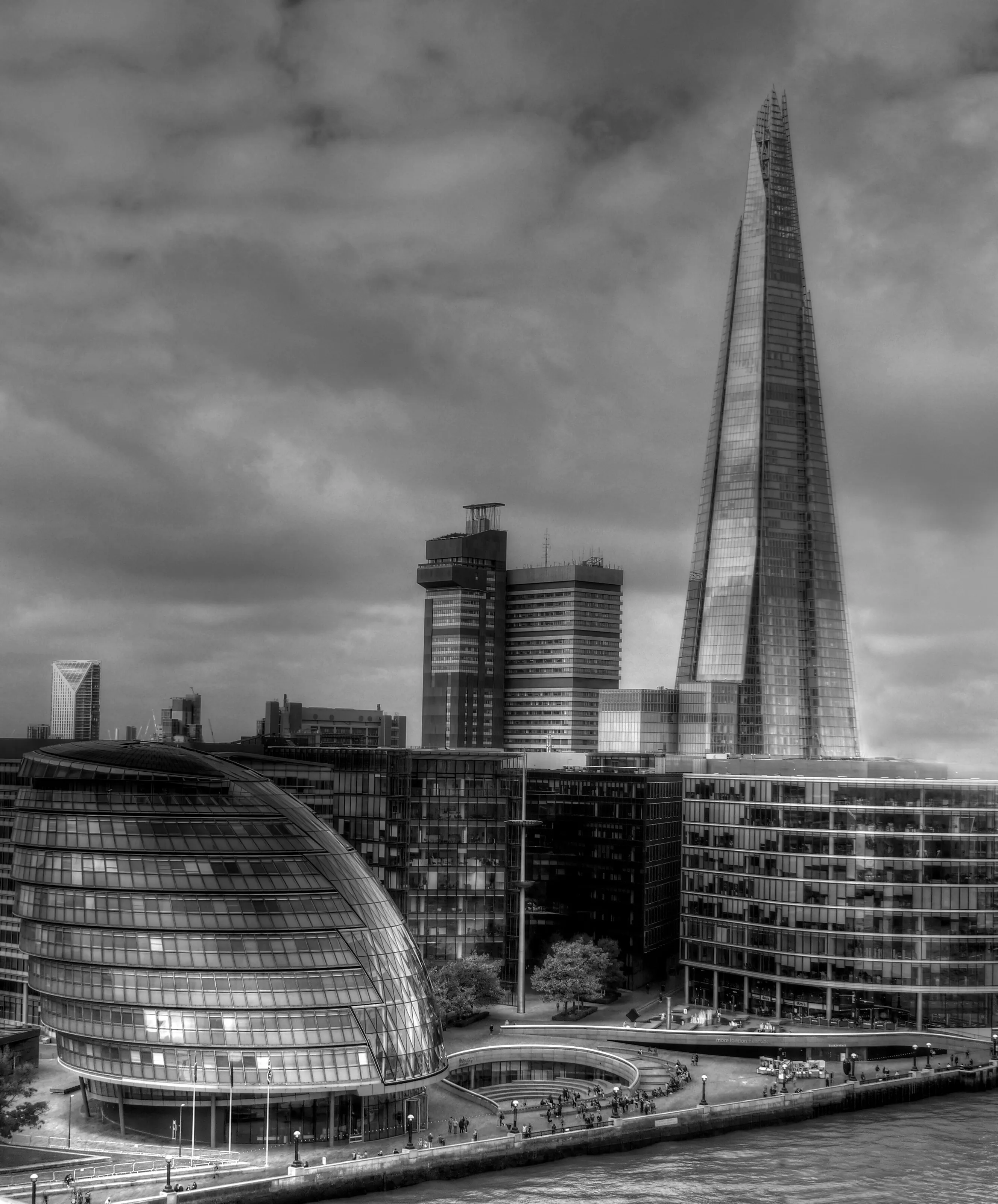 SHARD  WATER FRONT LONDON