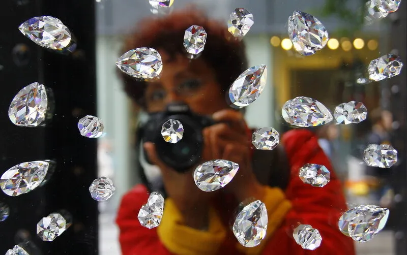 Swarovski showcase selfie