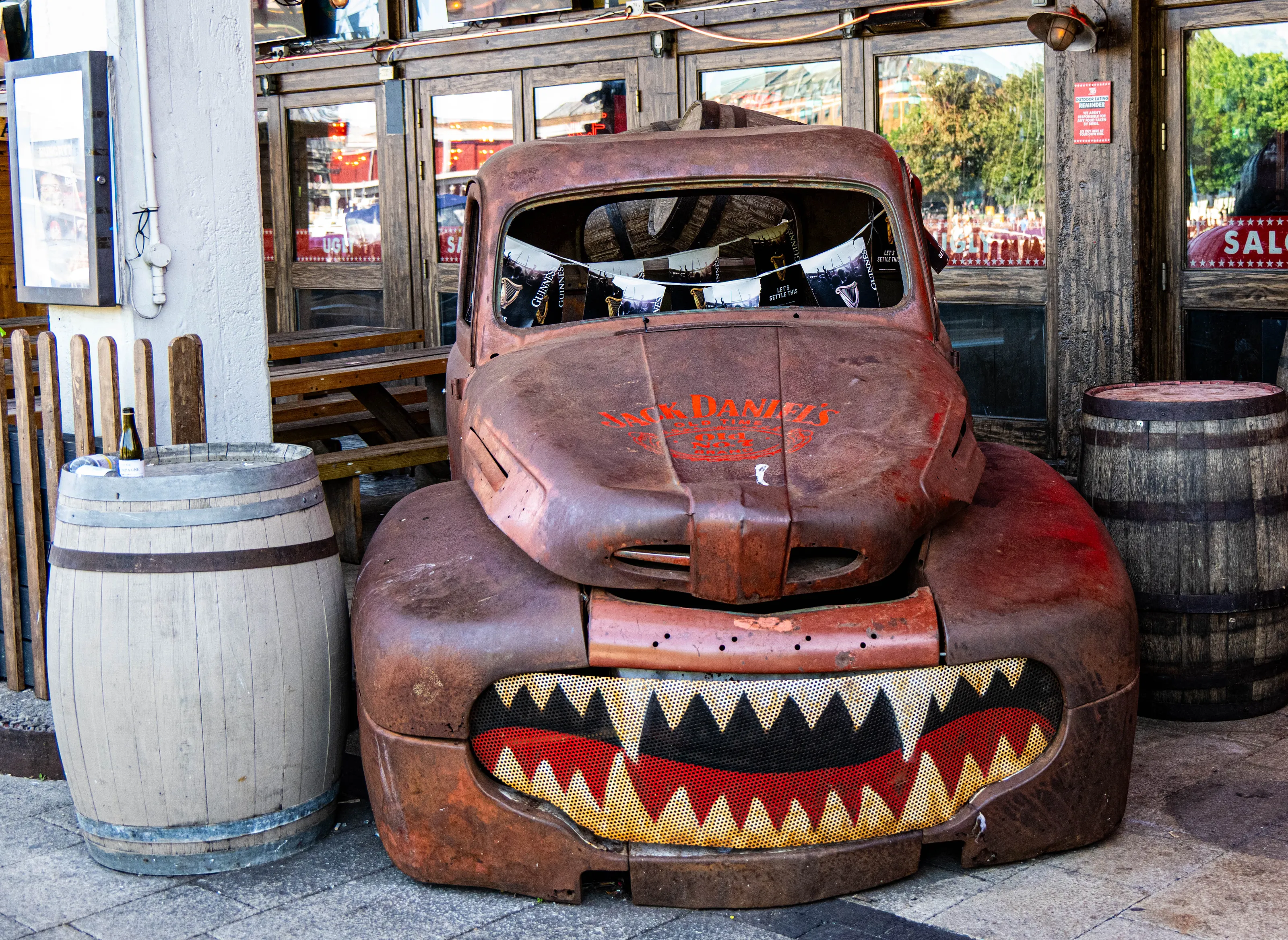 Retail Displays with a Twist