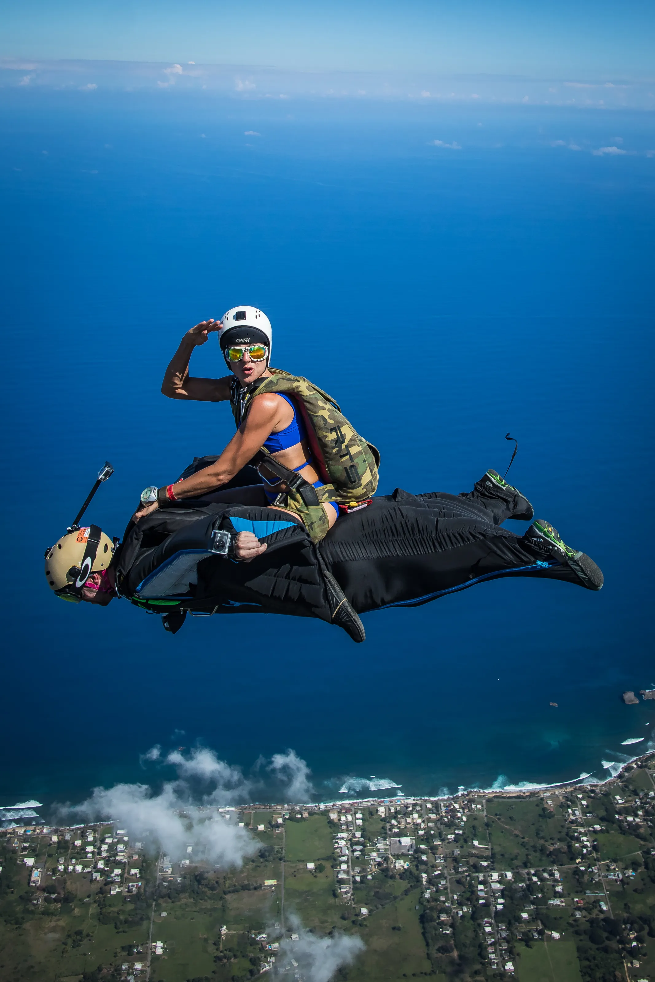 Wingsuit skydive rodeo