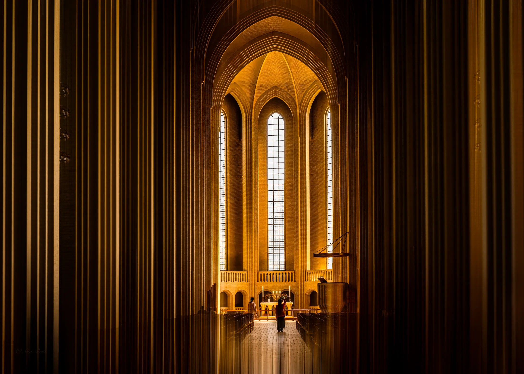 Grundtvigs Church - girl in the middle
