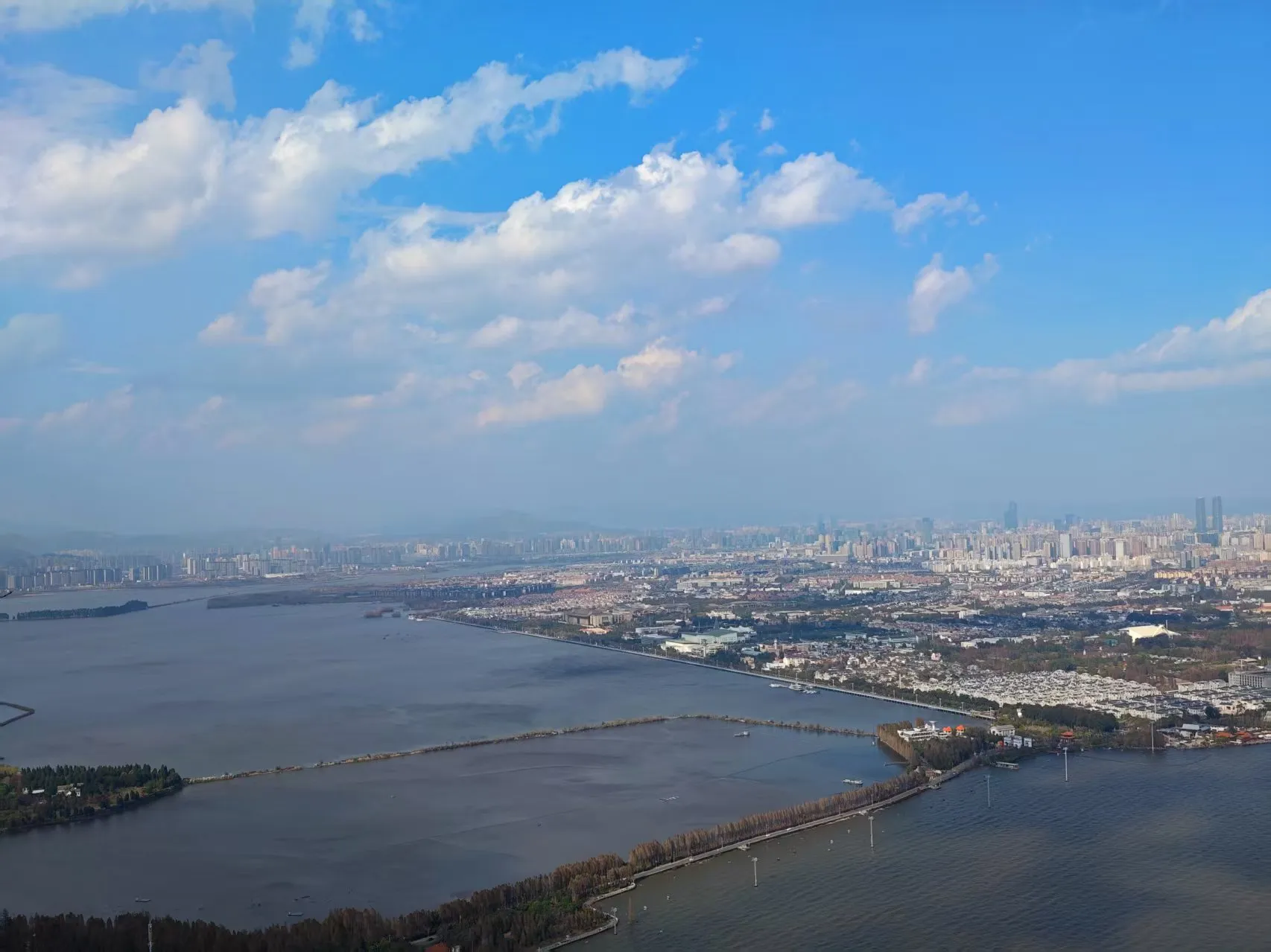 Water and sky line