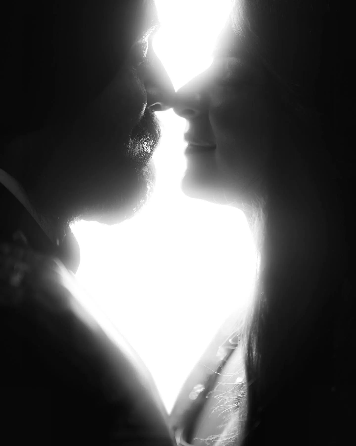 Timeless Kiss in Monochrome Pre Wedding Shoot | KB Studio Productions