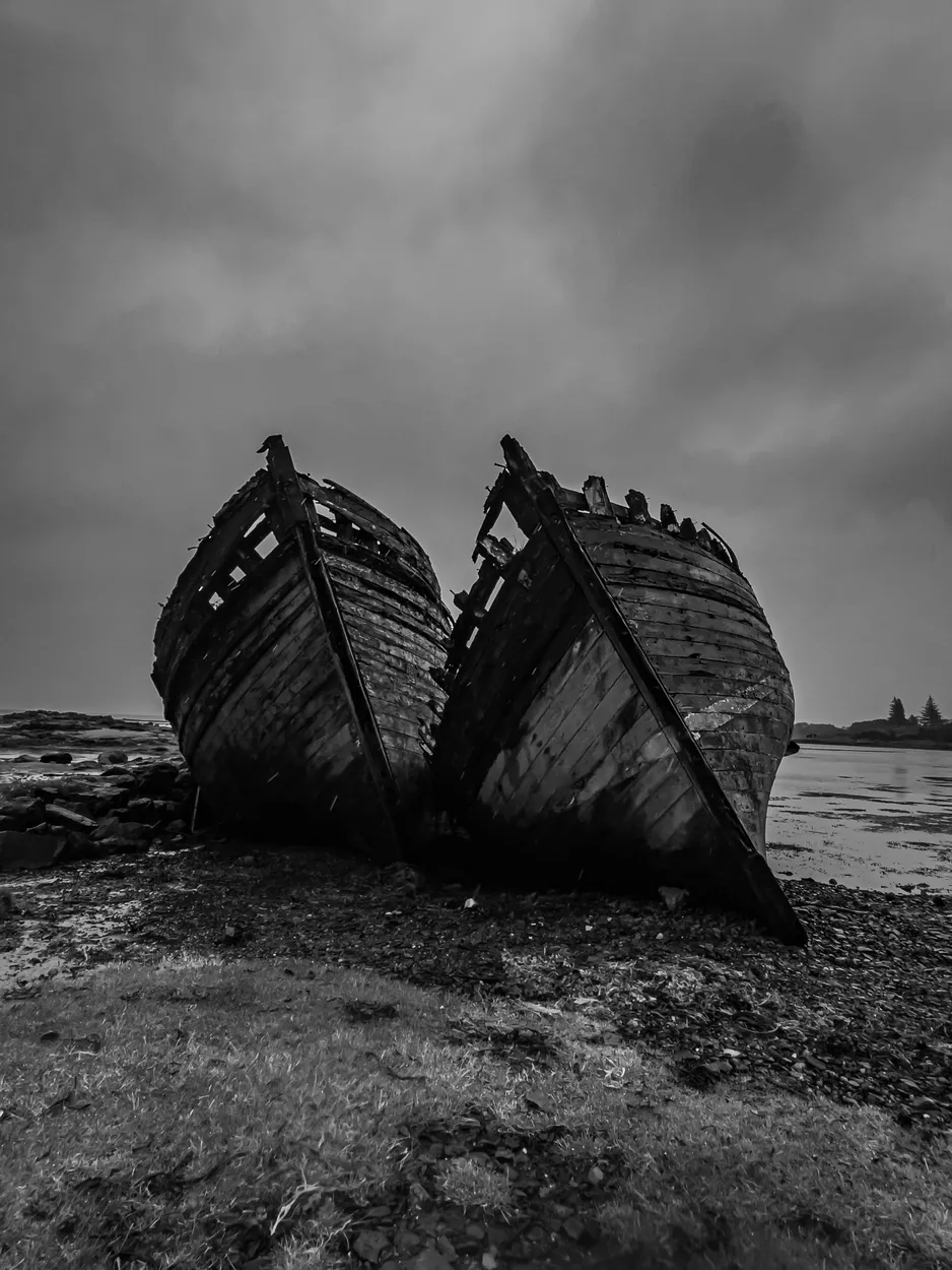 Stranded Boats in Black and White - transport photo contest ...