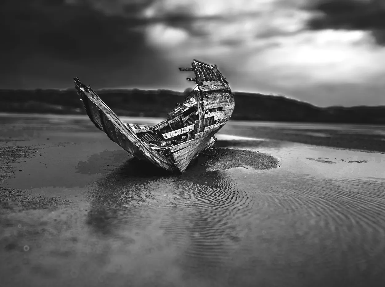 Stranded Boats in Black and White - transport photo contest ...