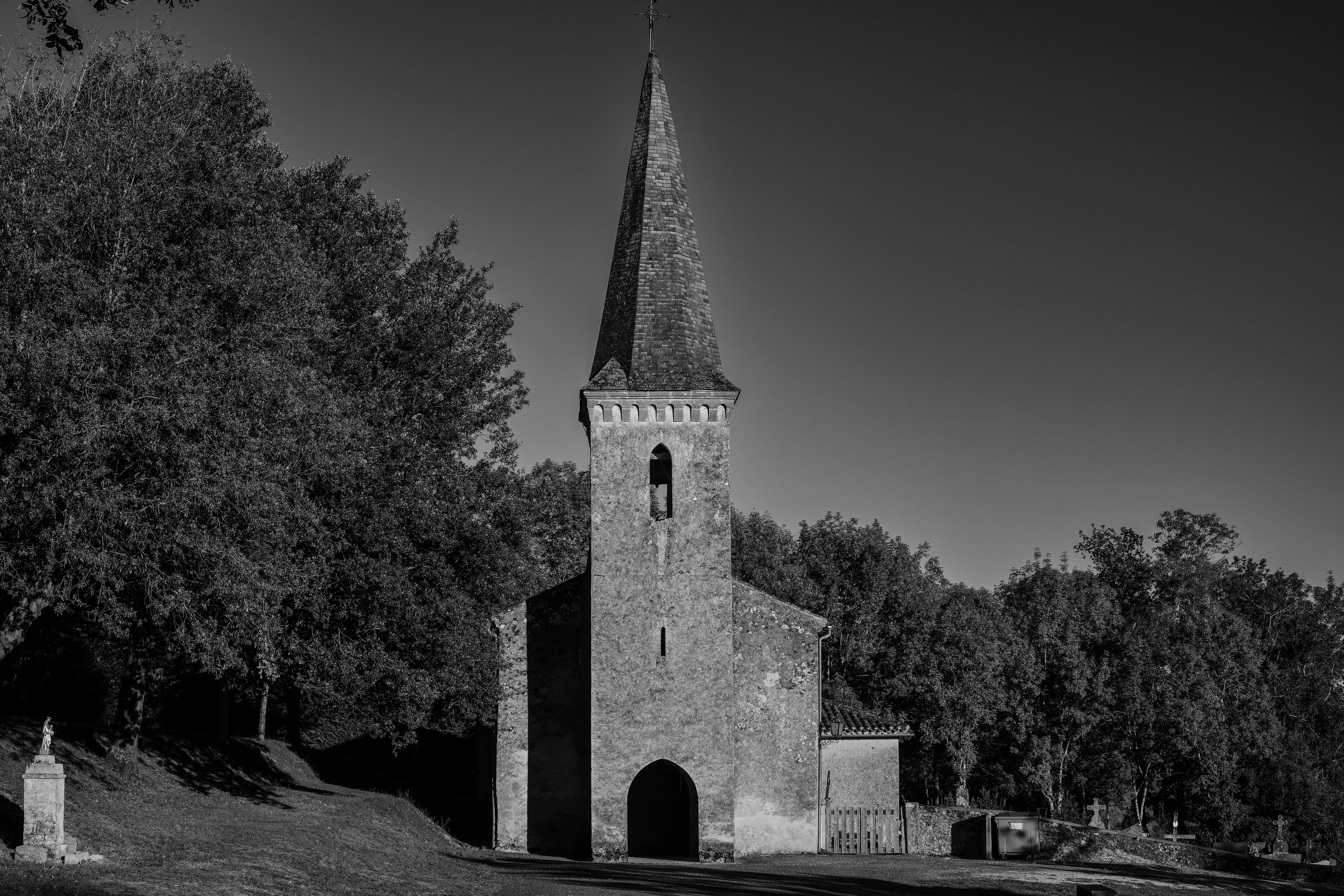 Gascon church, Sauboires (Gers, France)