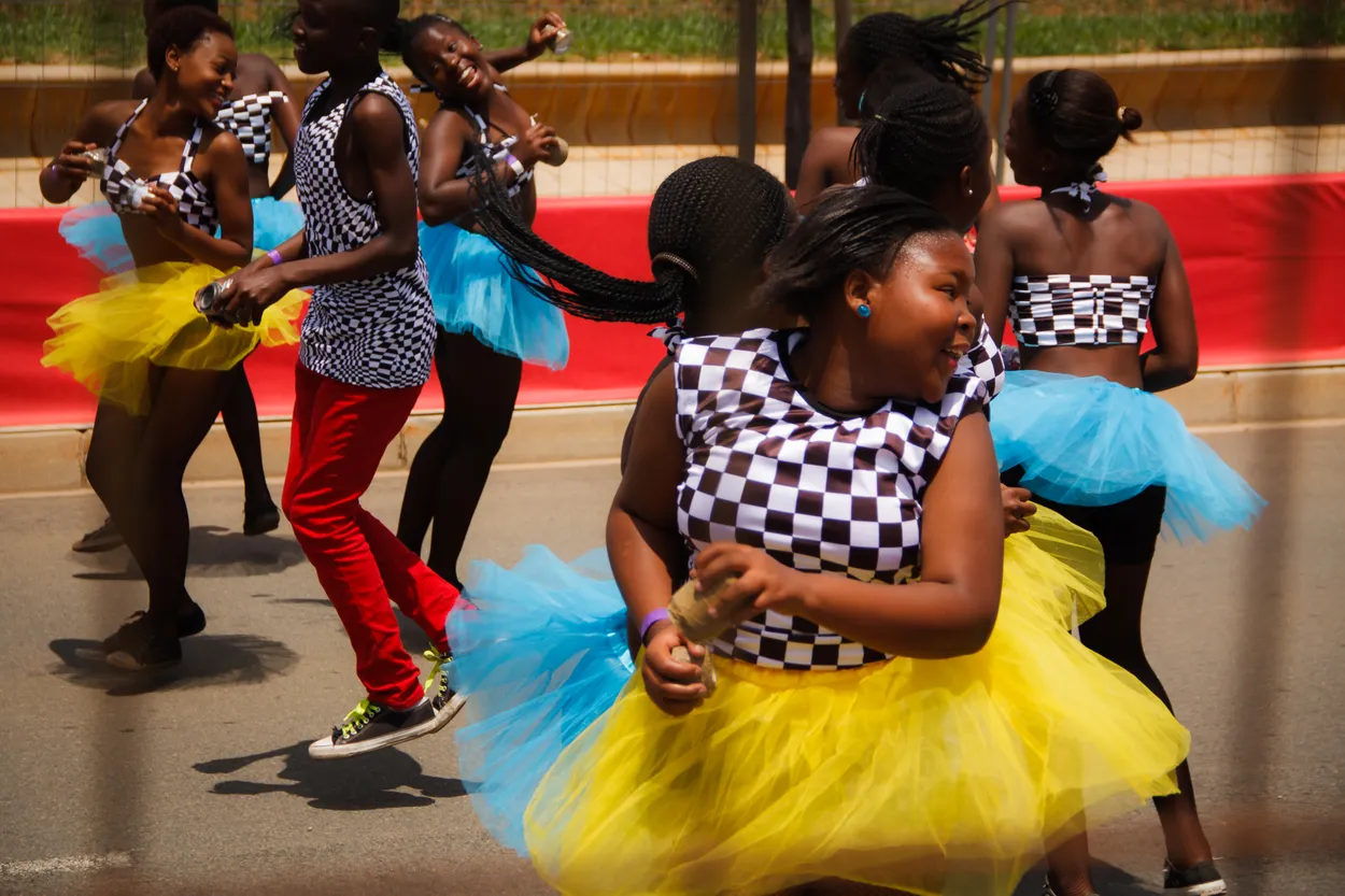 Parade dancers
