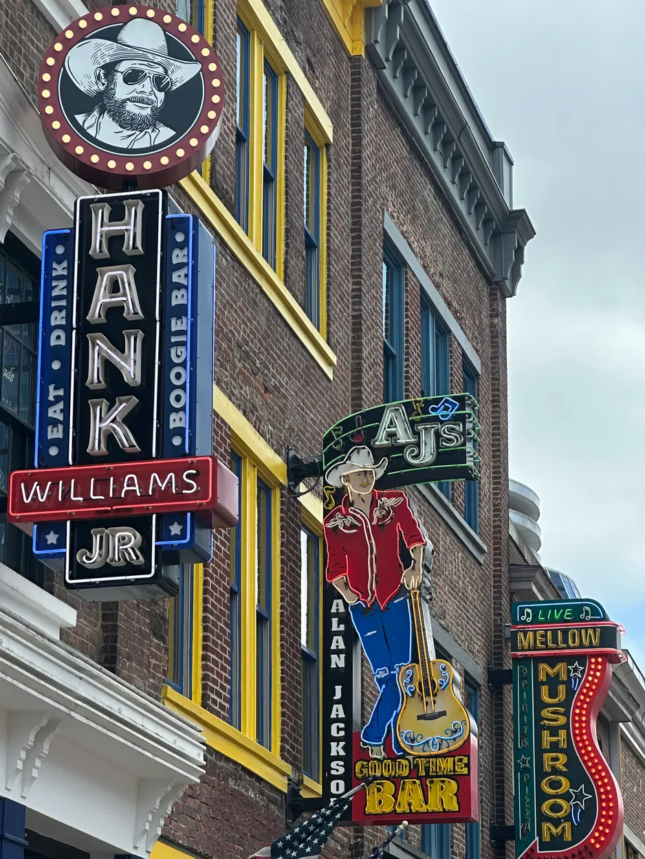 Entry 25835239