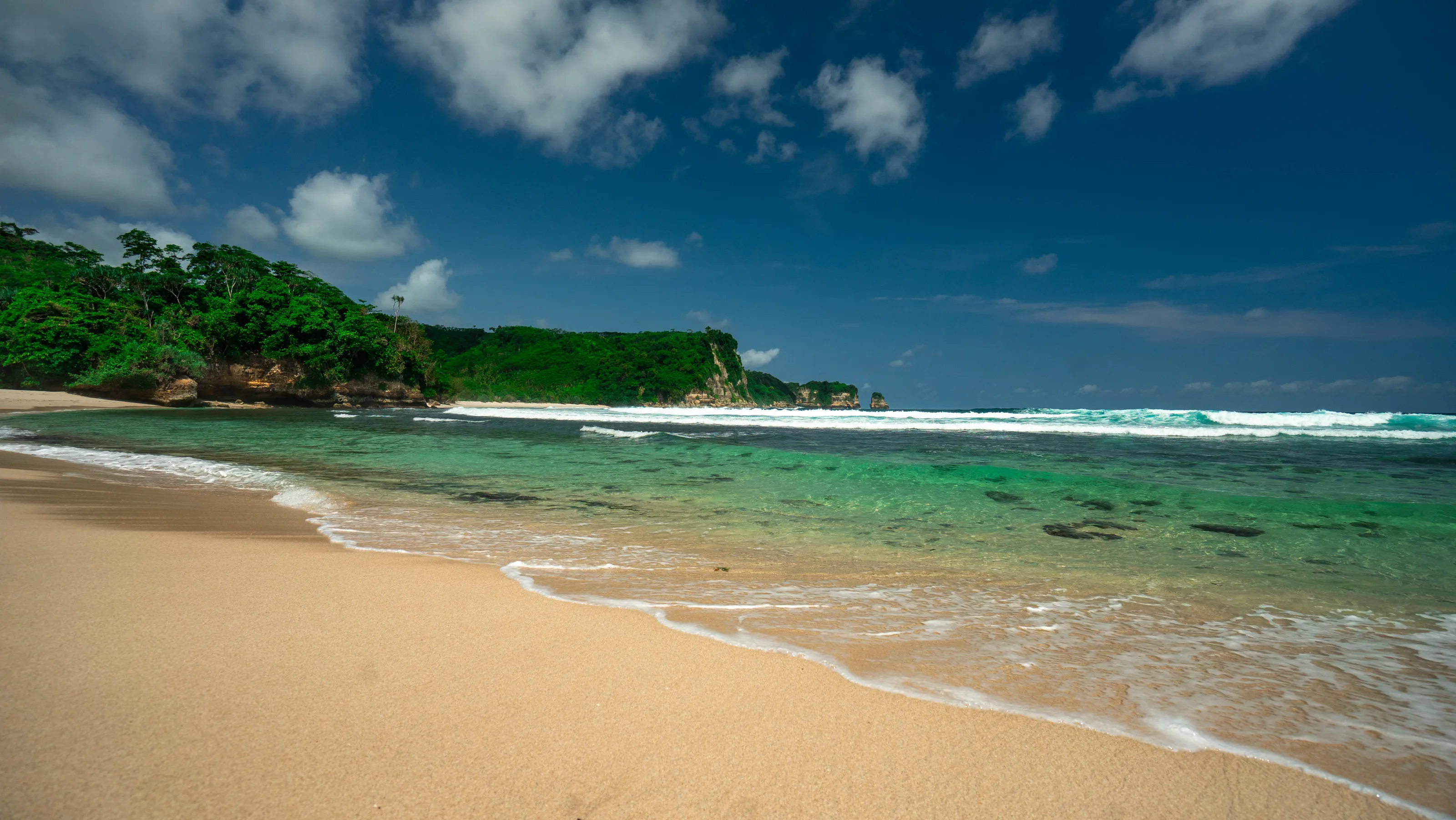 Sanggar Beach