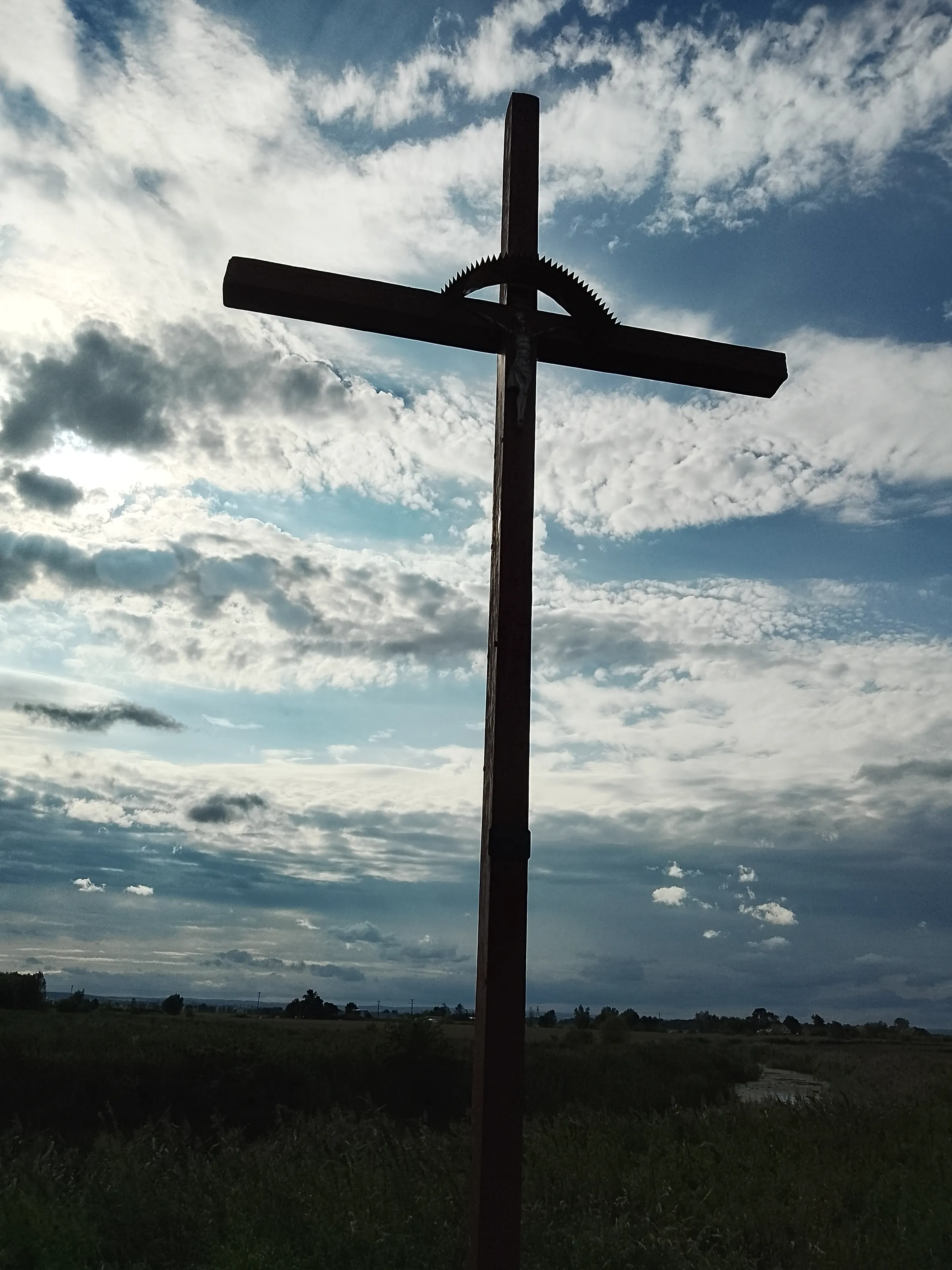 Cross by the River Motław