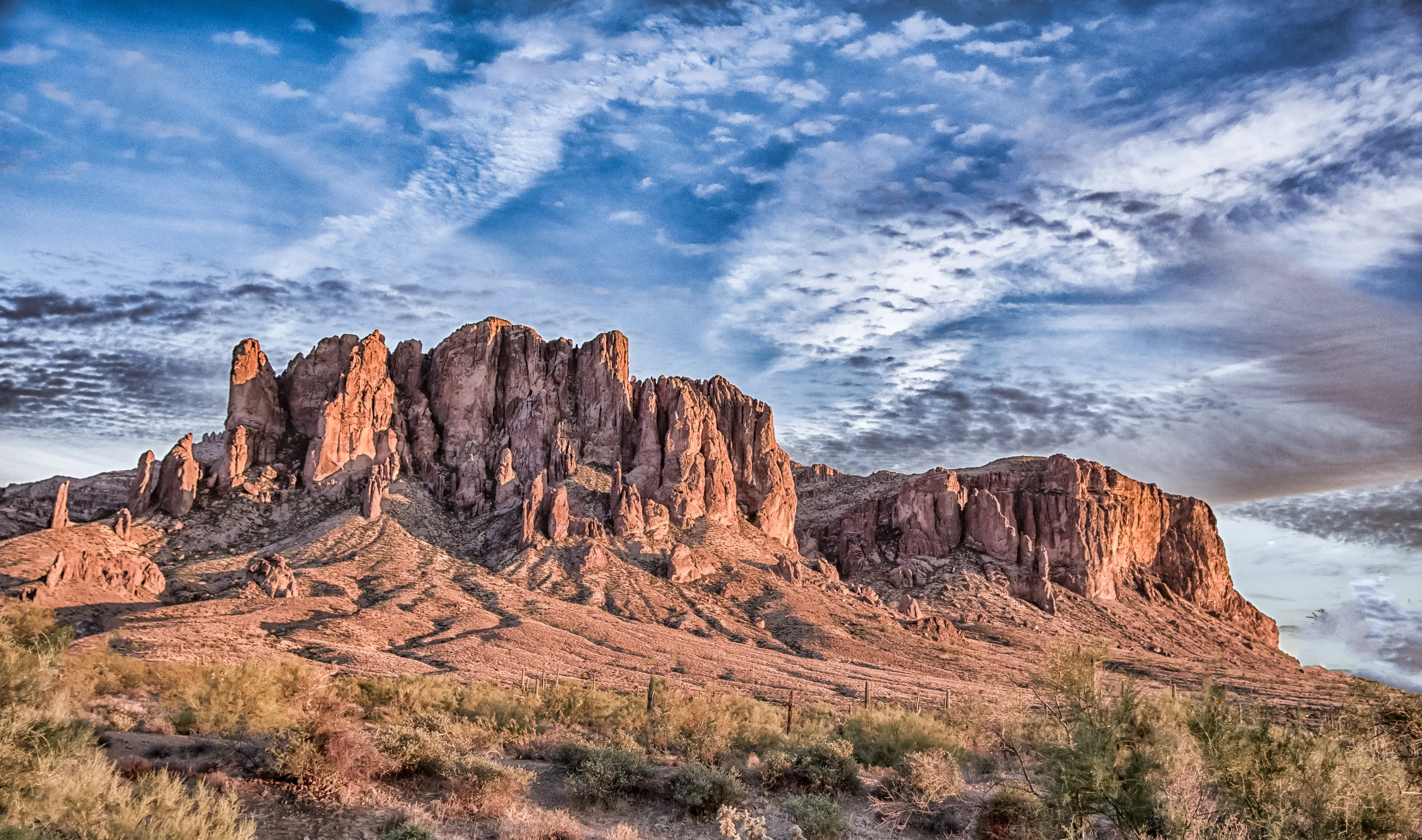 Superstition Mountains