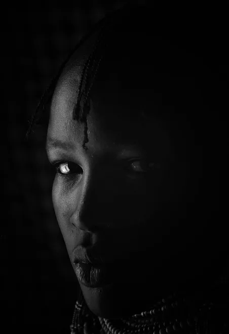 Ragazza Turkana