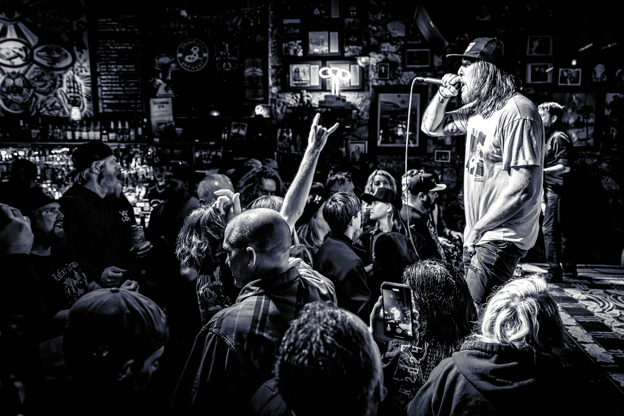 Entry 27114102