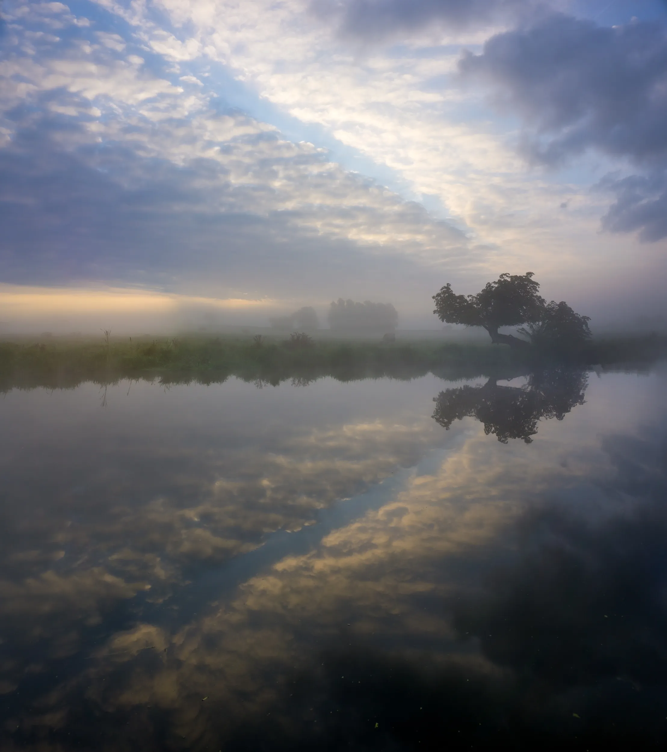 Misty dawn on the River Great Ouse, Ely, Cambs