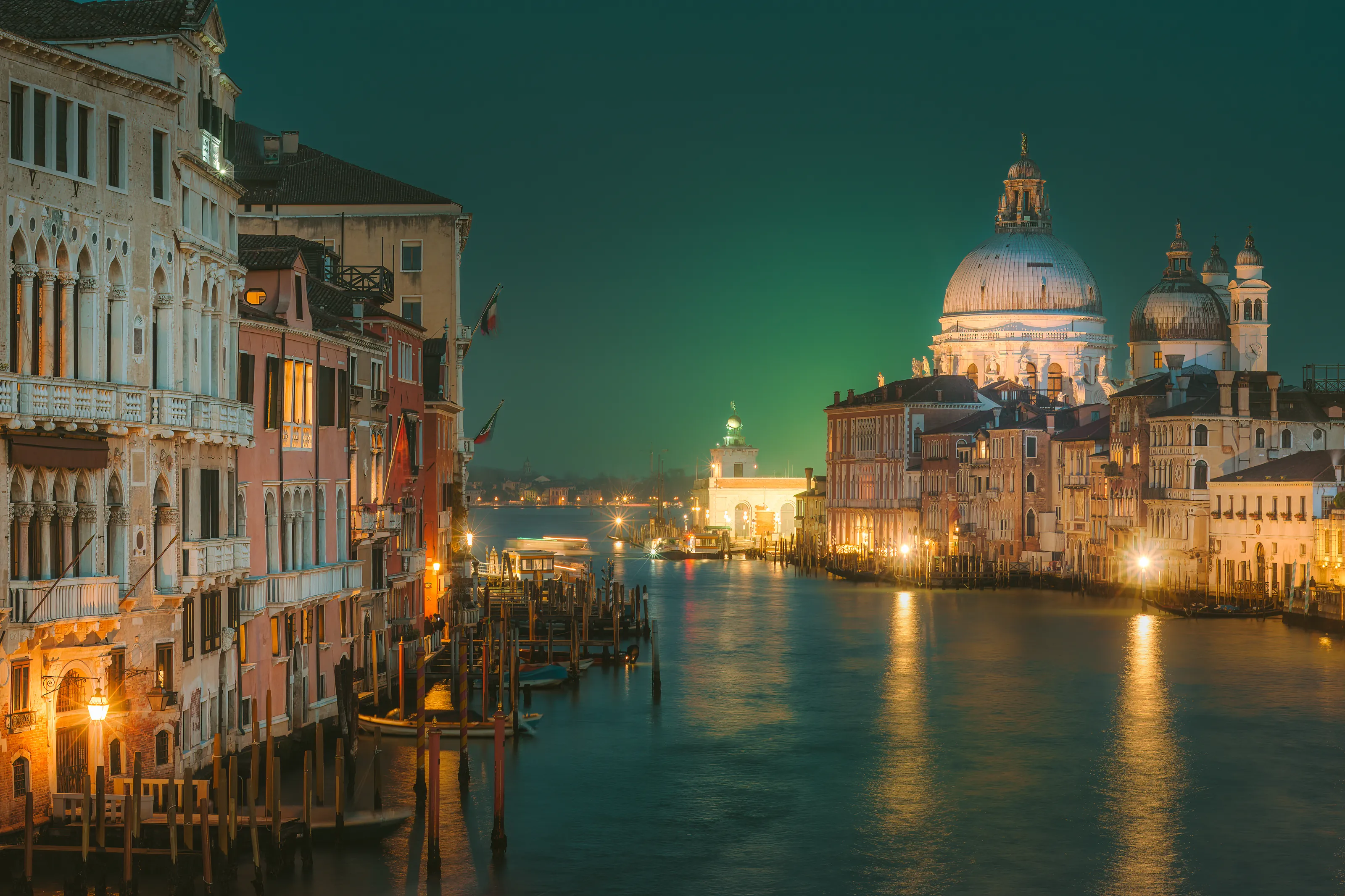Venice by Night