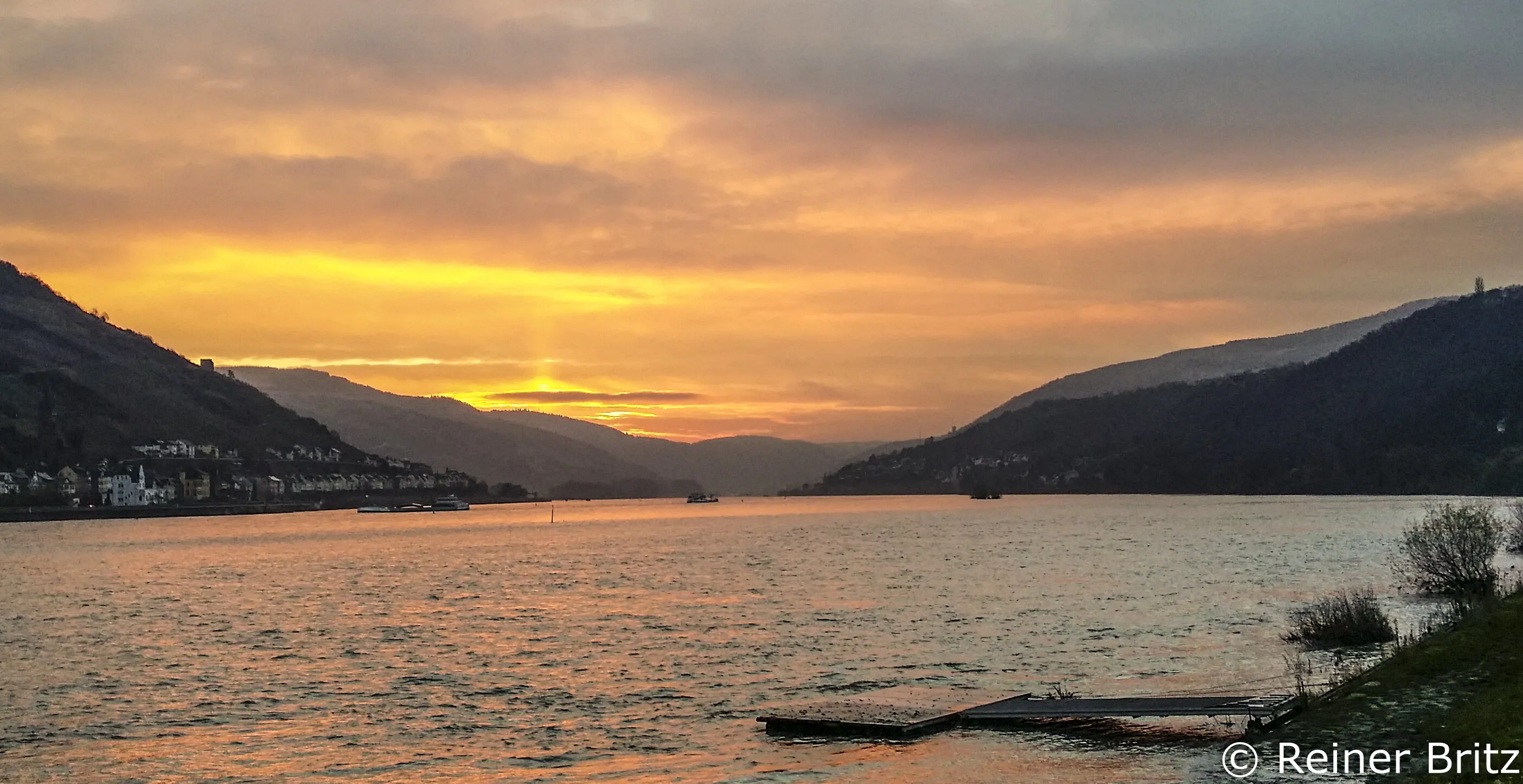 sunrise Bacharach / Rhine